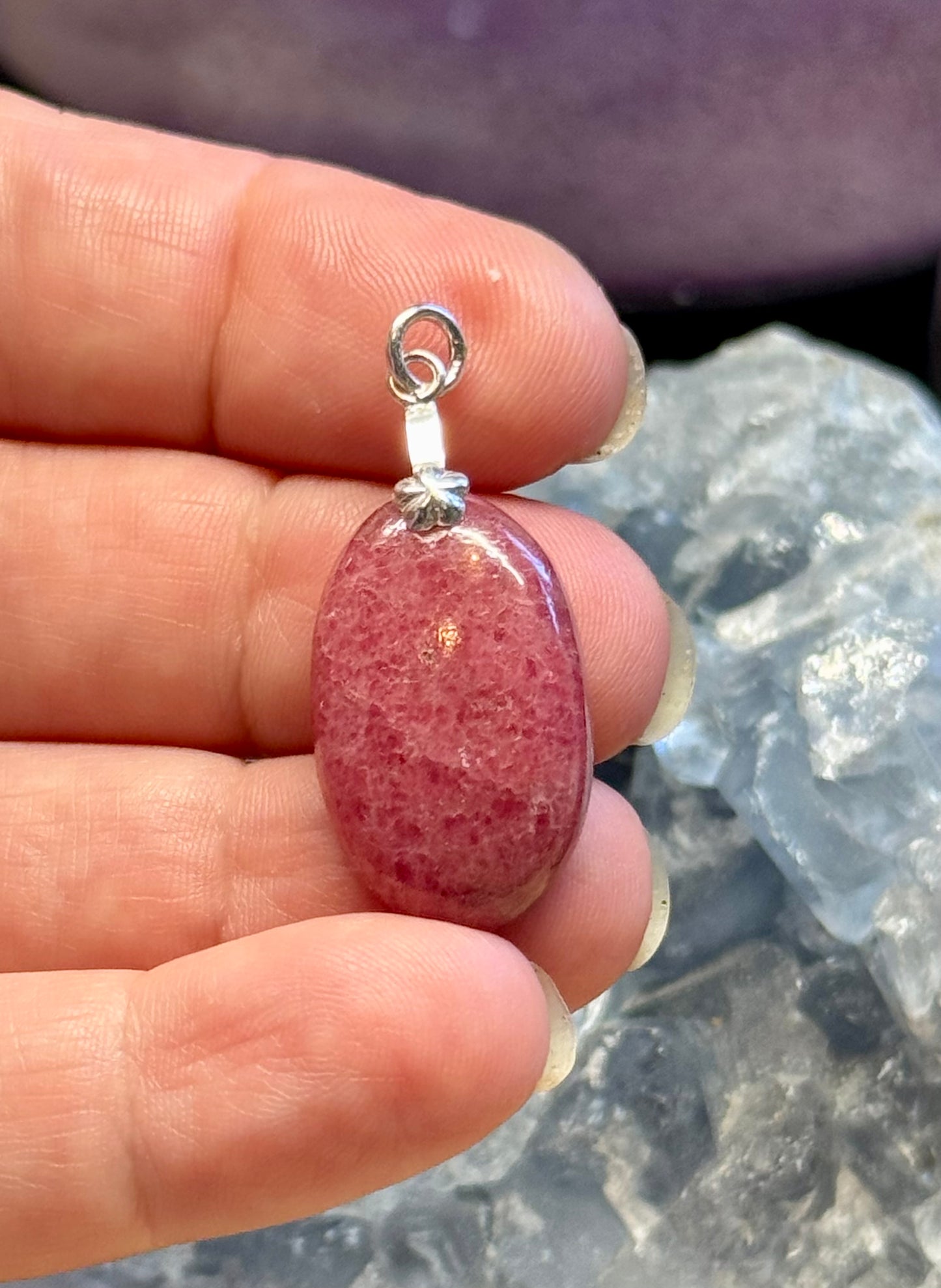 Pendentif de Rhodonite