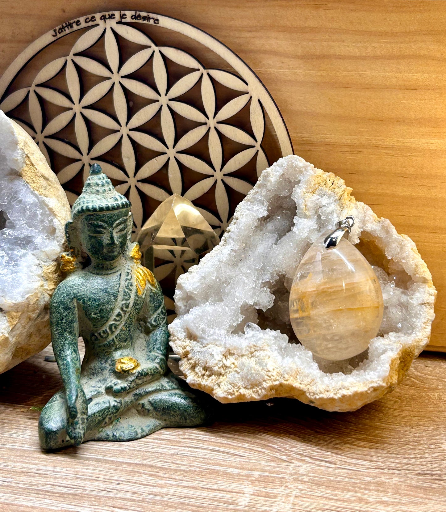Pendentif de quartz hématoïde jaune