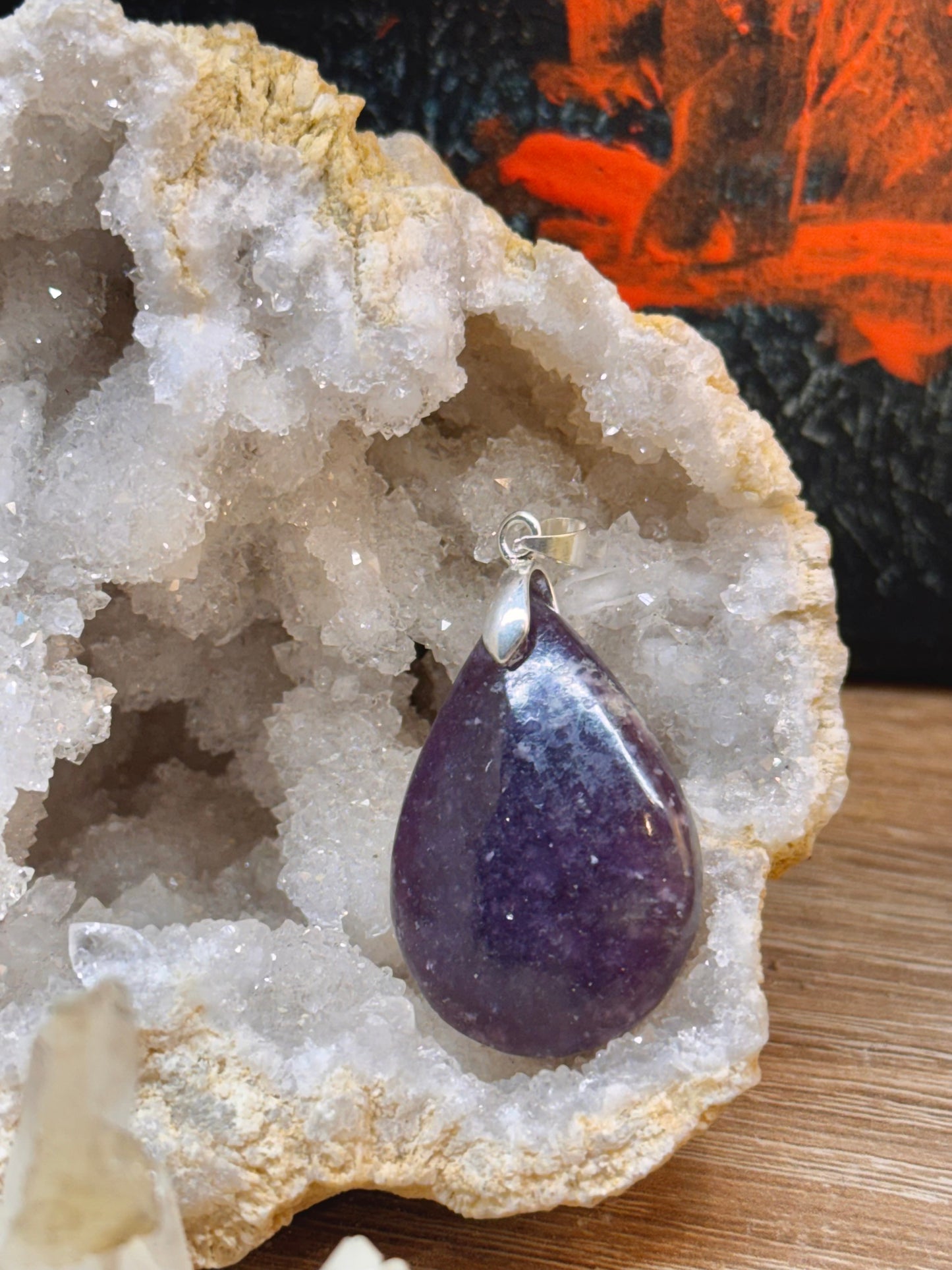 Pendentif goutte de lépidolite