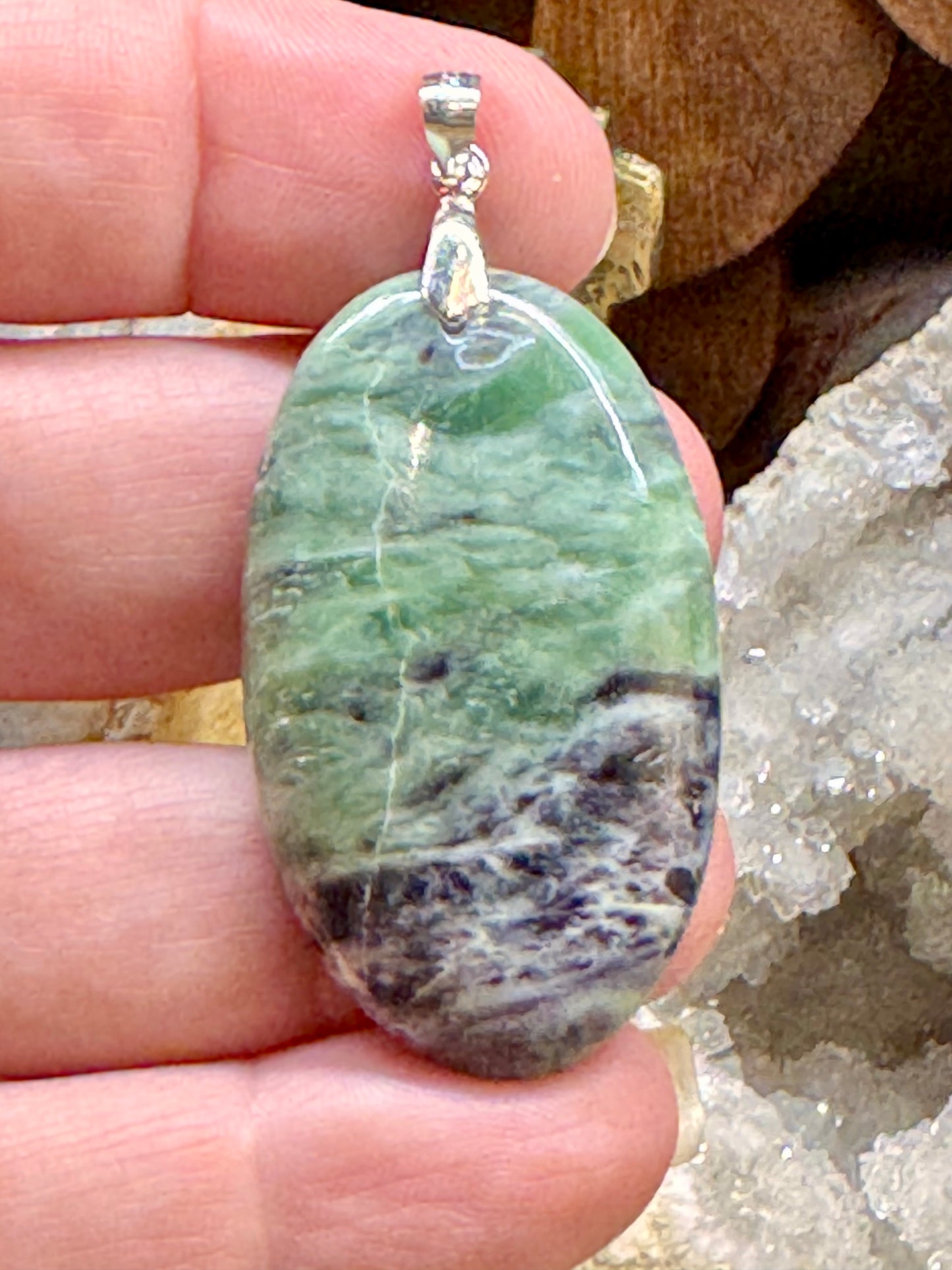 Pendentif de kammererite