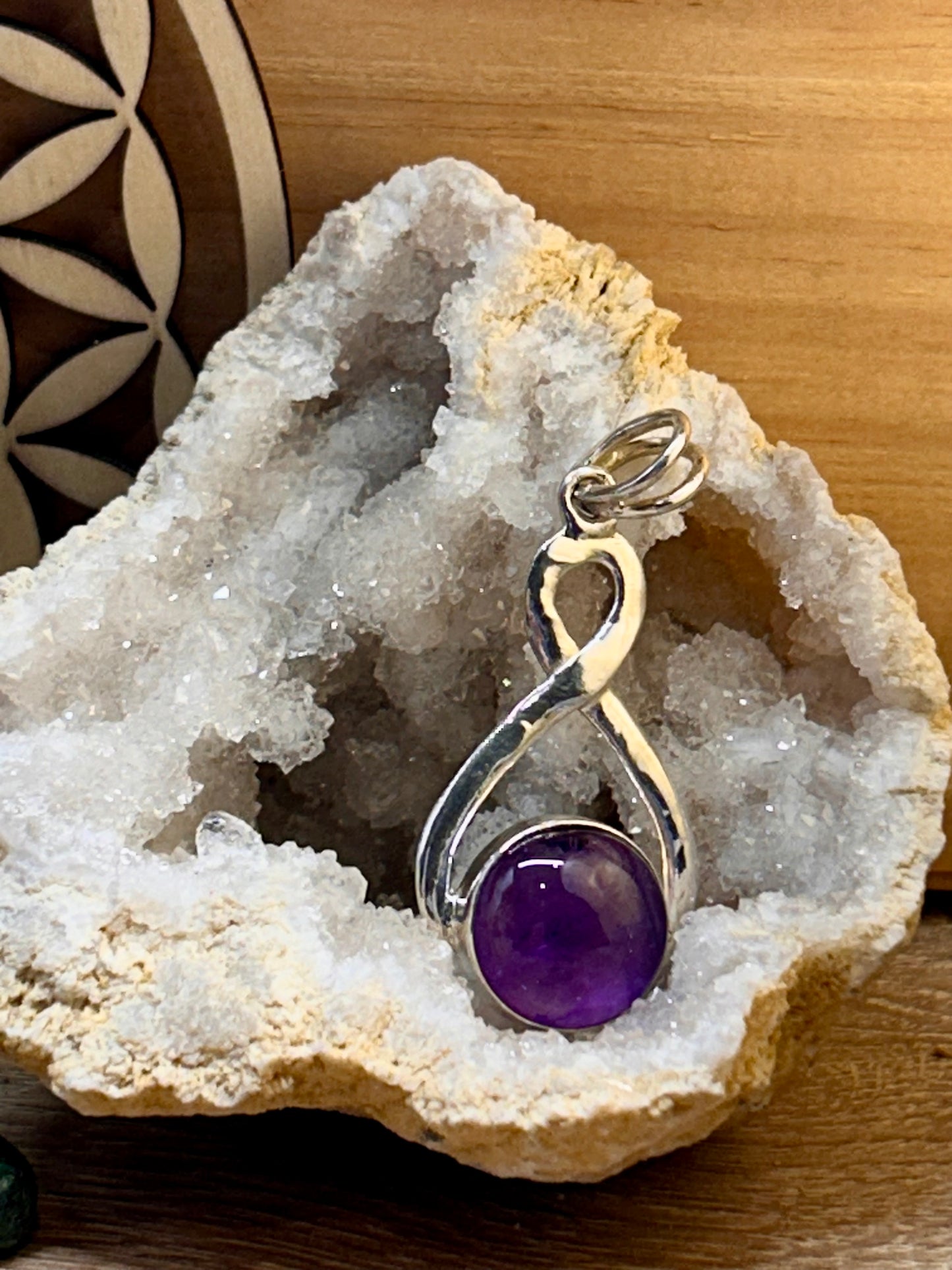 Pendentif en améthyste