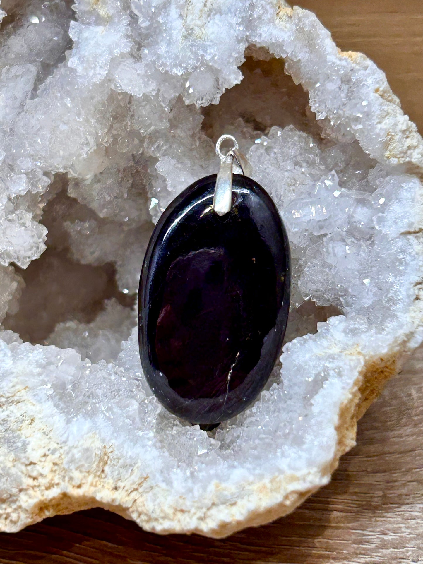 Pendentif de purpurite