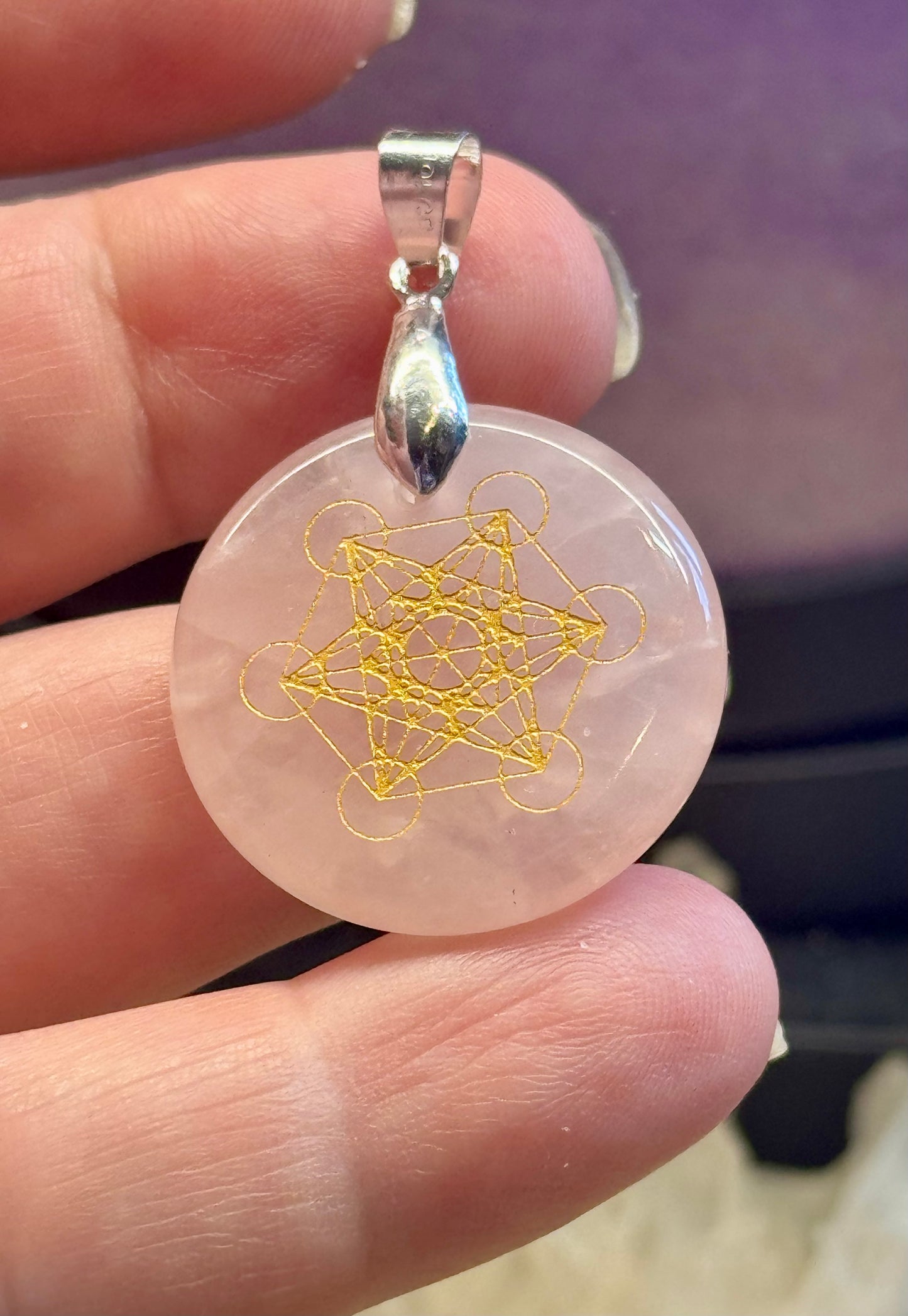 Pendentif rond en Quartz Rose et Sceau de Métatron