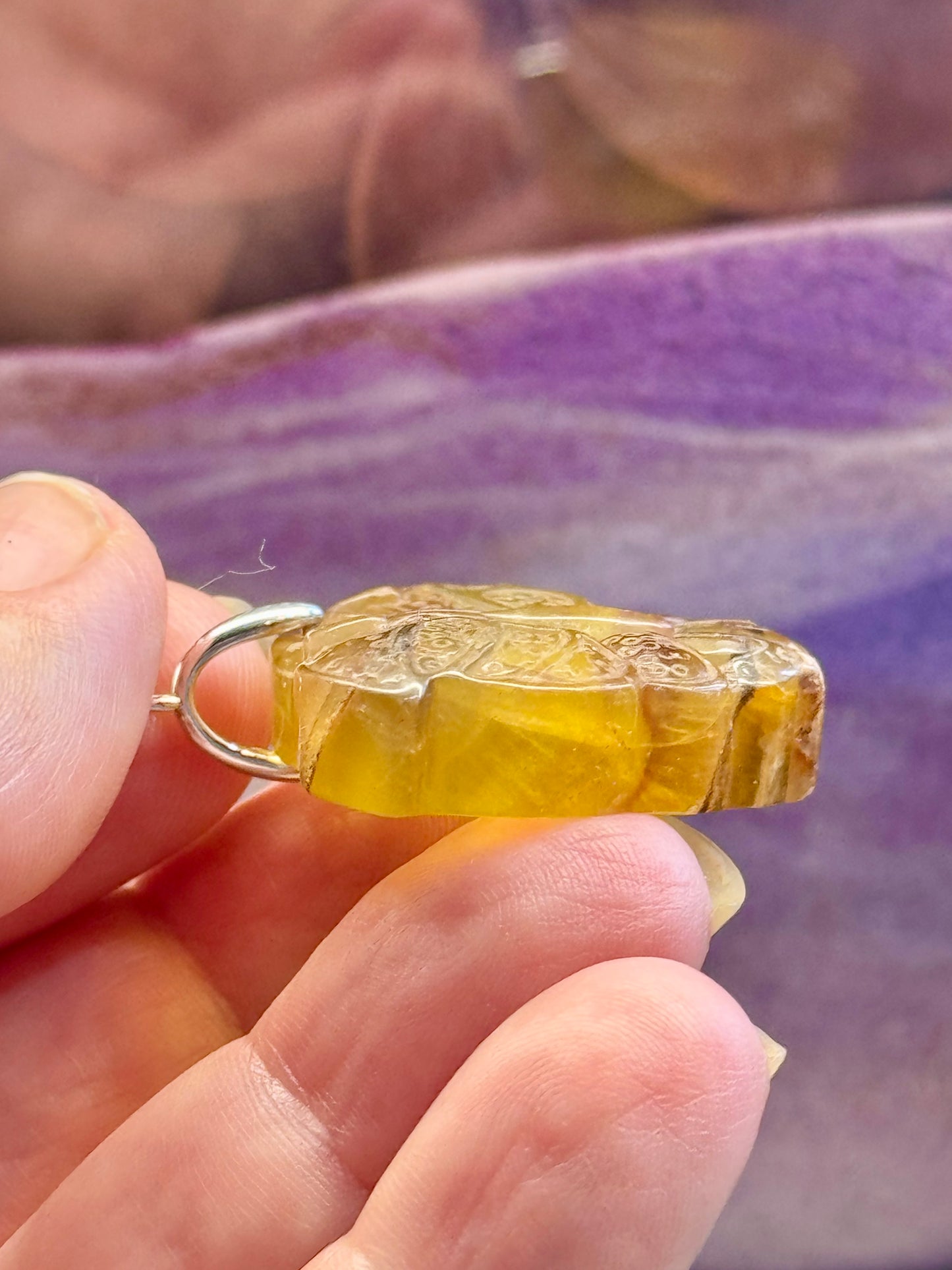 Papillon en Fluorine Jaune