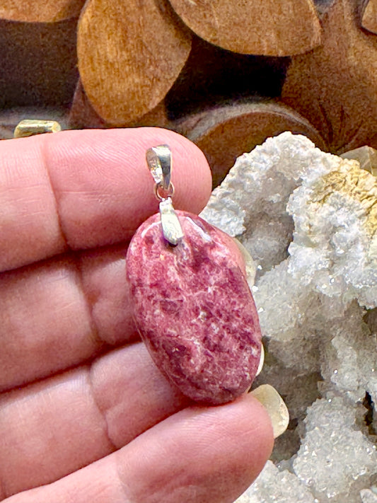 Pendentif de thulite