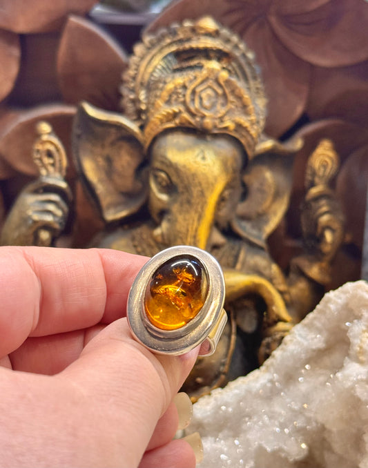 Bague en ambre T60