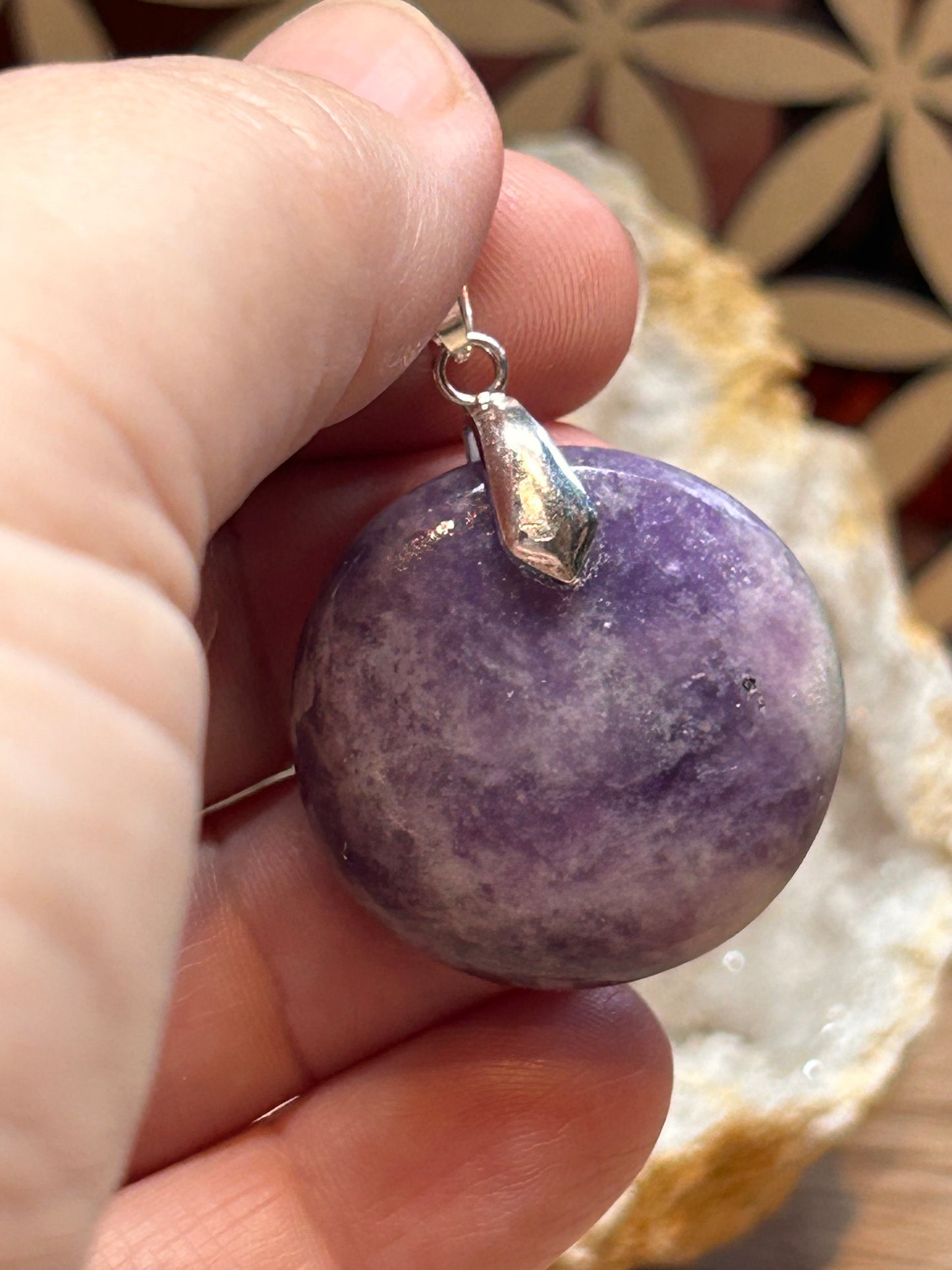 Pendentif de lépidolite