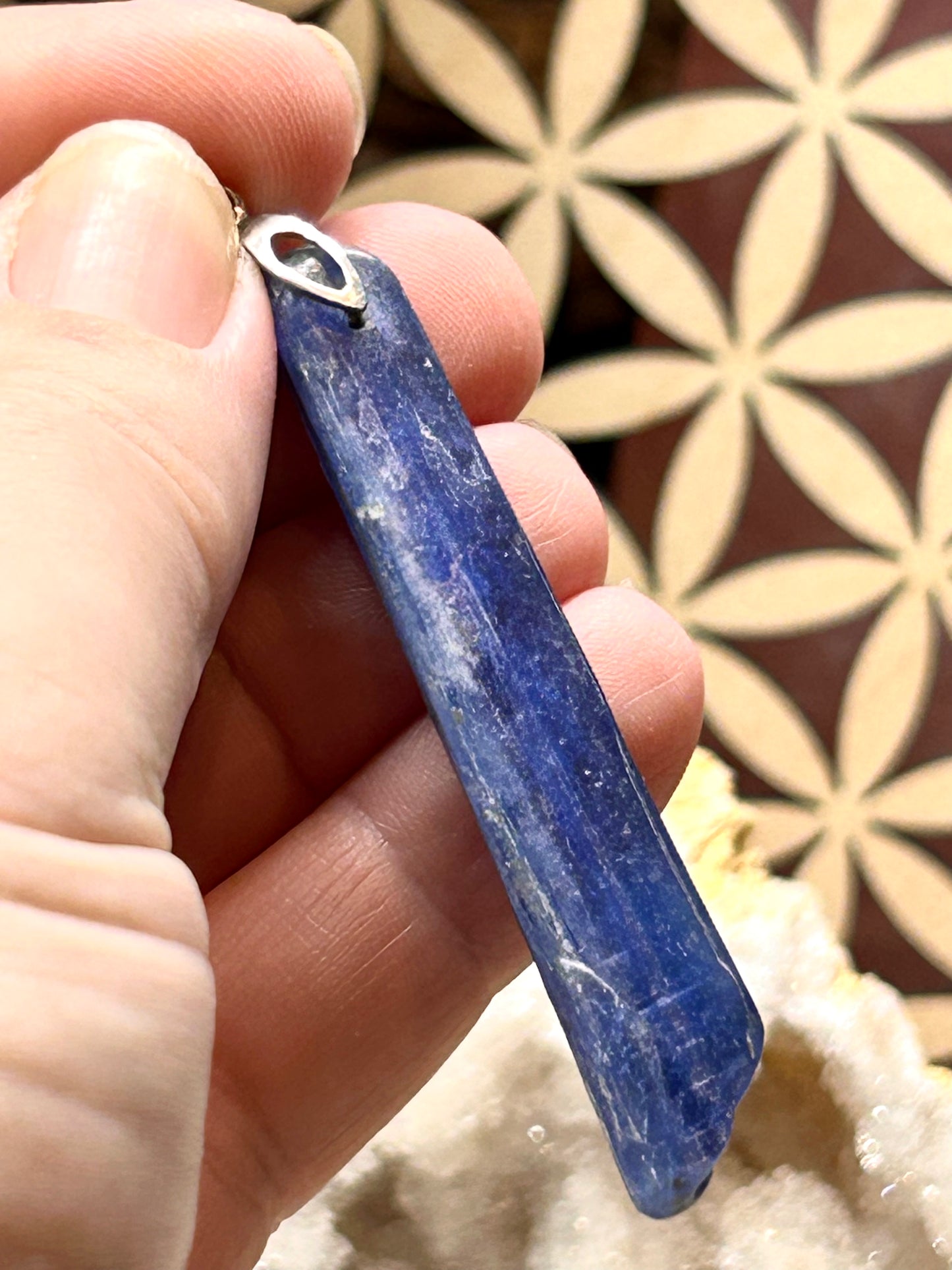Pendentif de cyanite