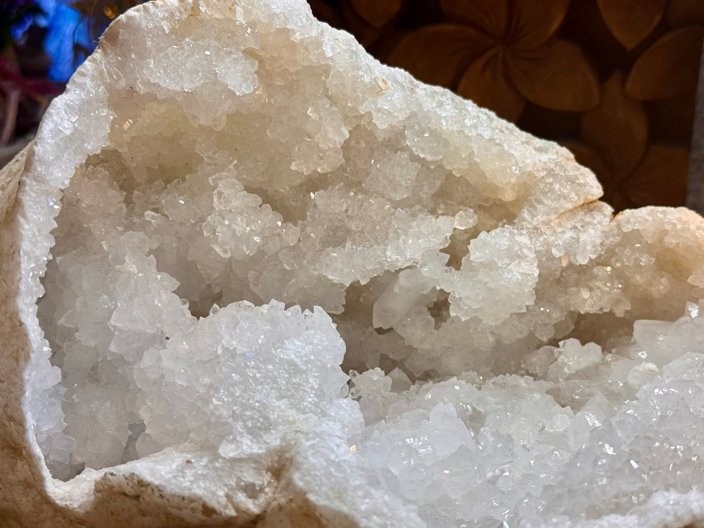 Géode de quartz blanc