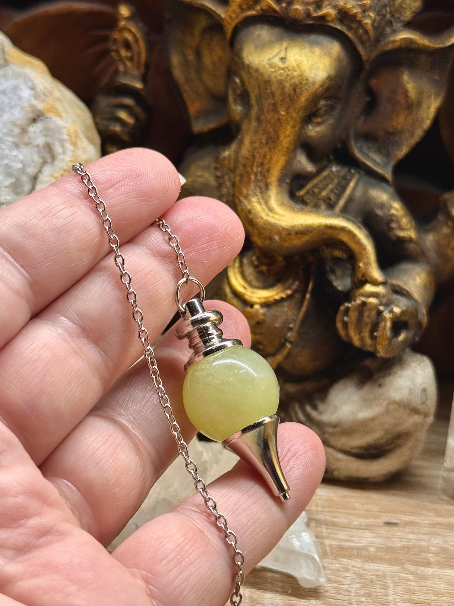 Pendule sphérique en Jade