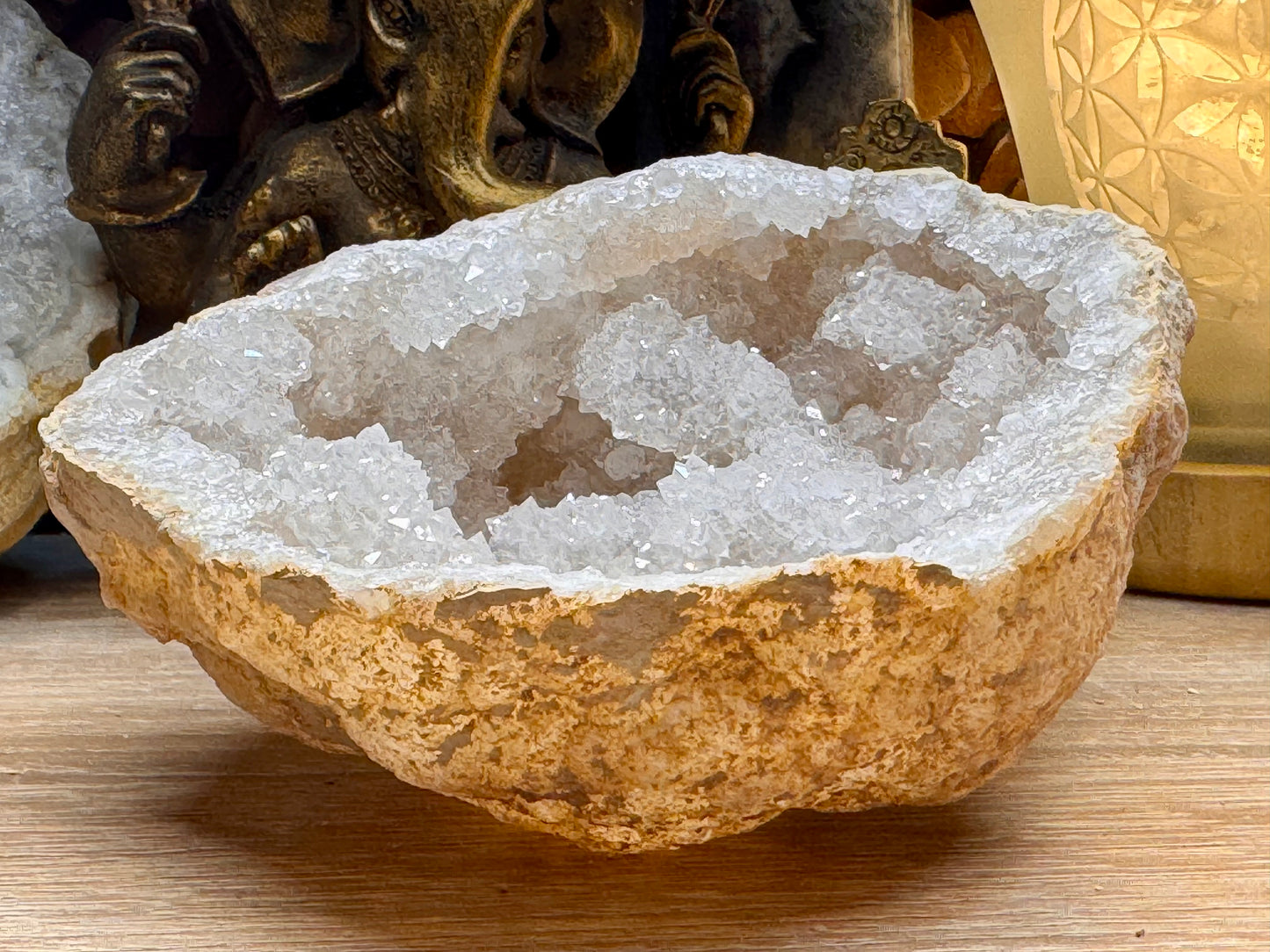 Géode de quartz blanc