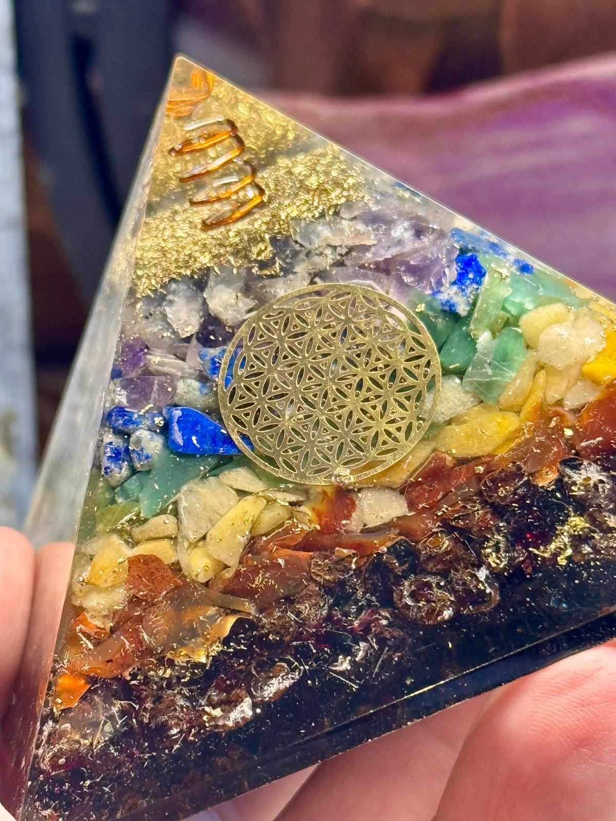 Orgonite Pyramidale "Équilibre et Harmonie"