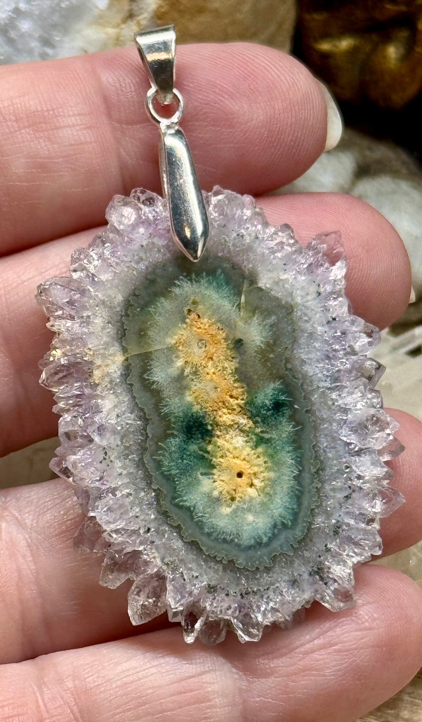 Pendentif tranche d’améthyste