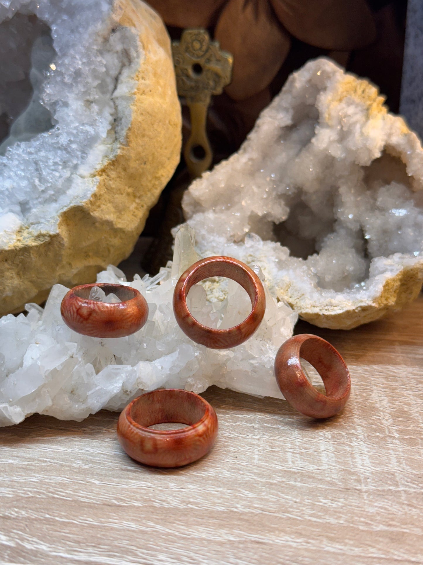Bague fantaisie en bois