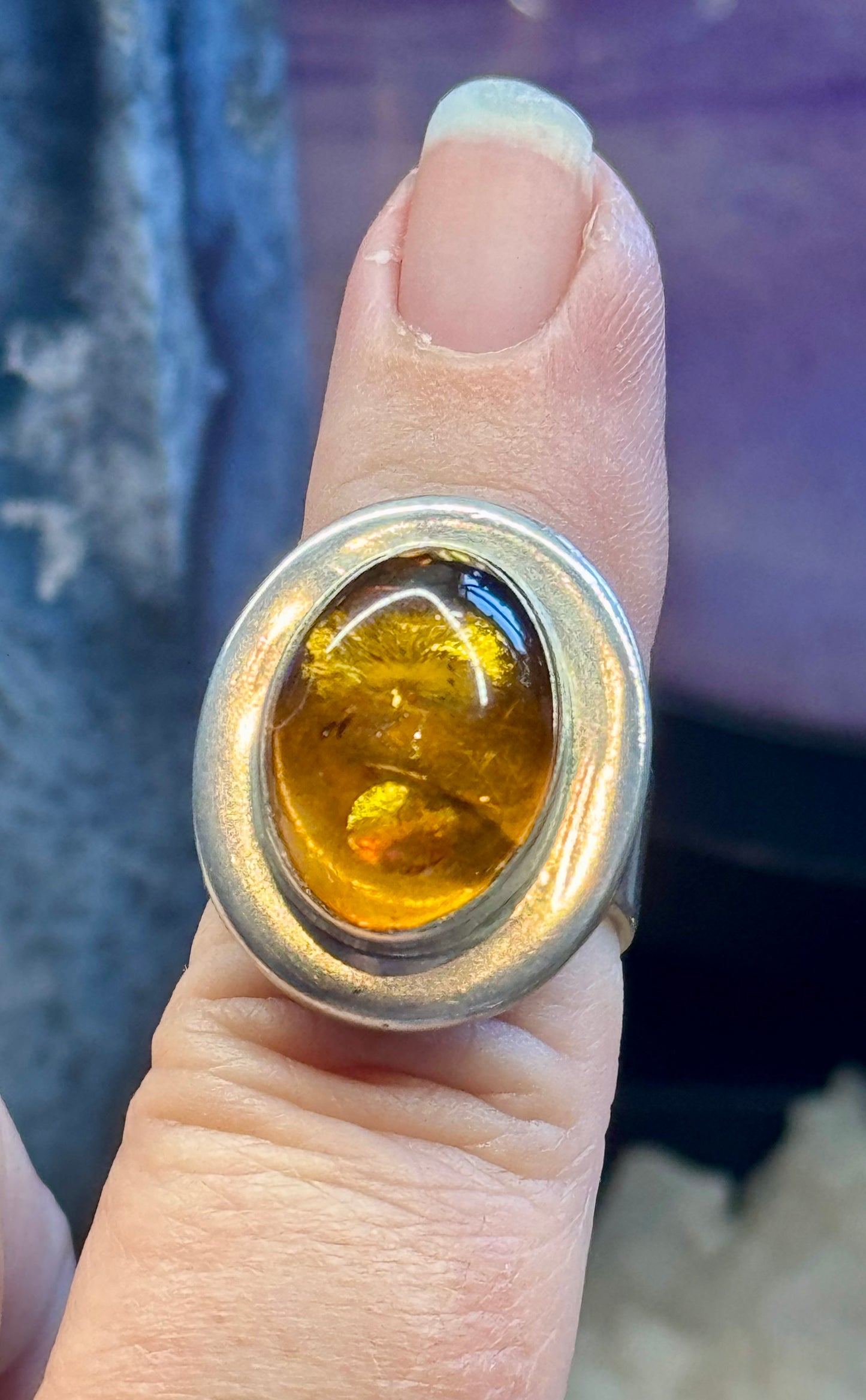 Bague en Ambre T57