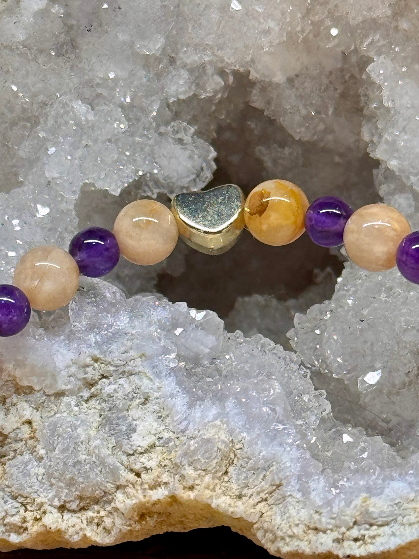 Bracelet "féminin sacré et paix"