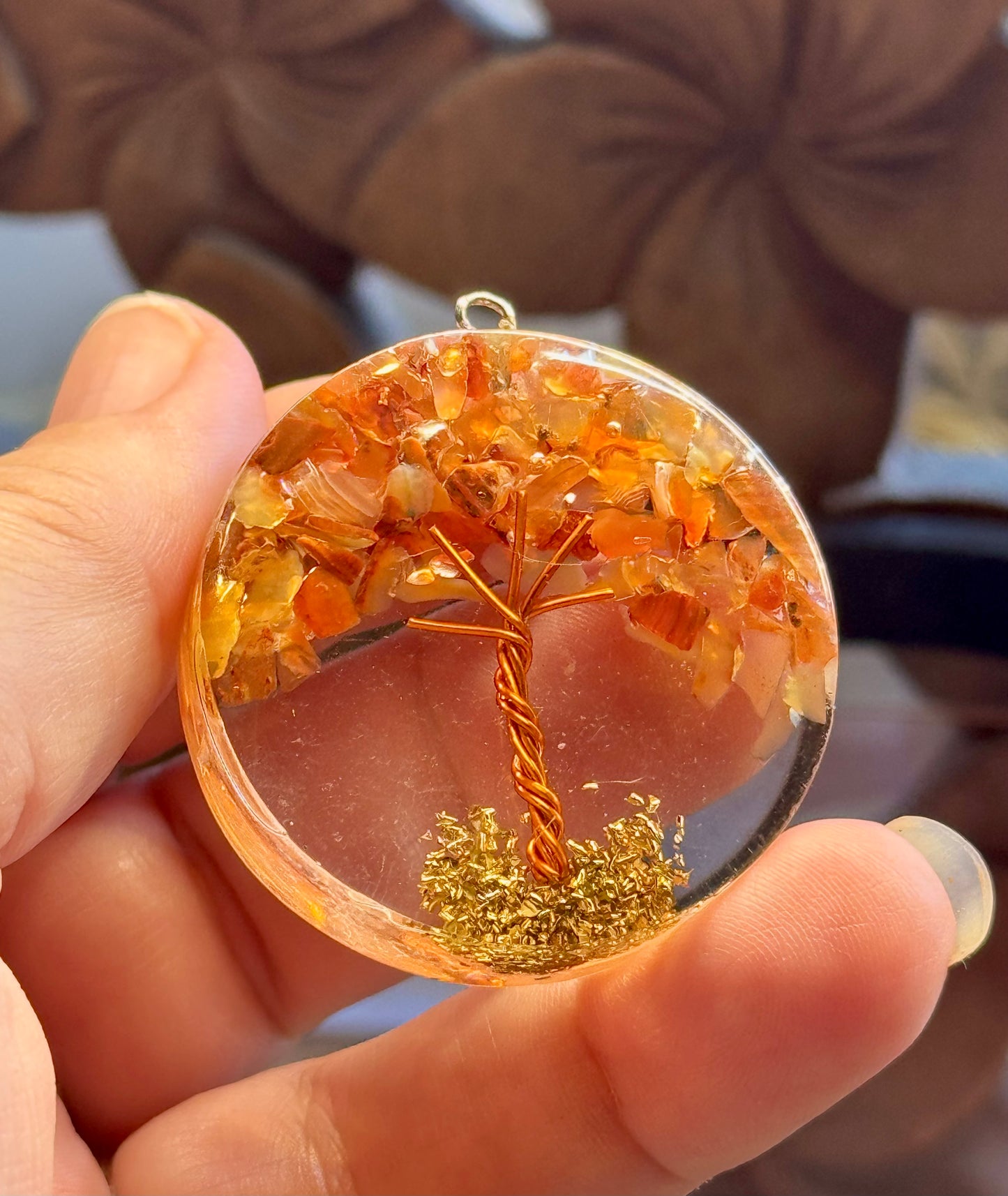 Pendentif d’Orgonite avec Cornaline