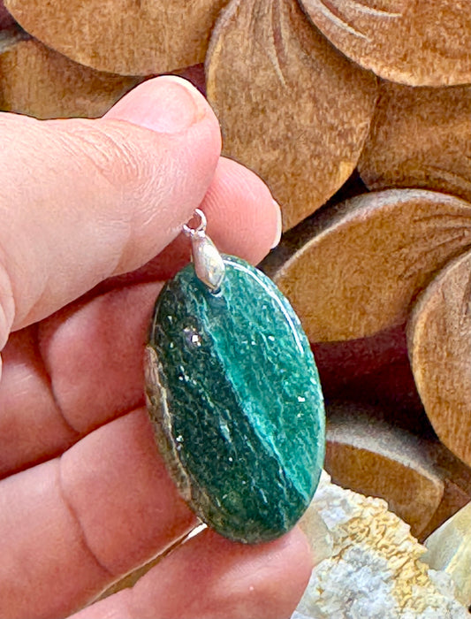 Pendentif en aventurine verte