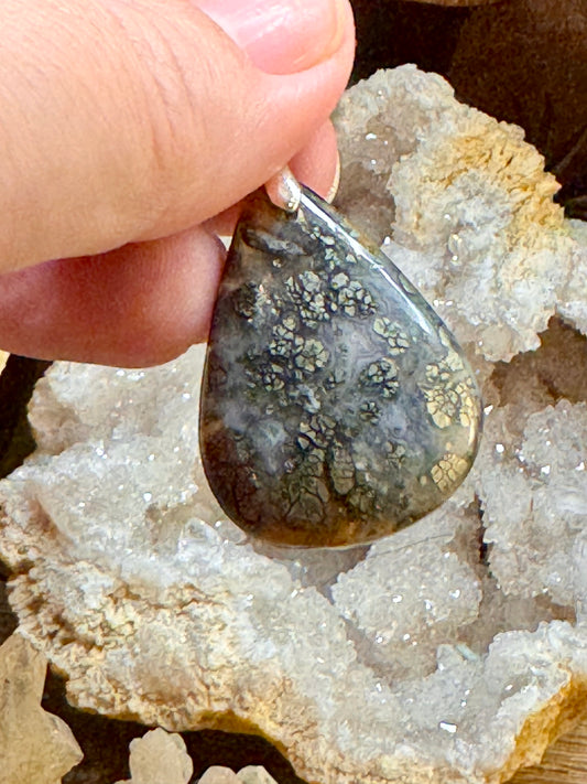 Pendentif en marcassite