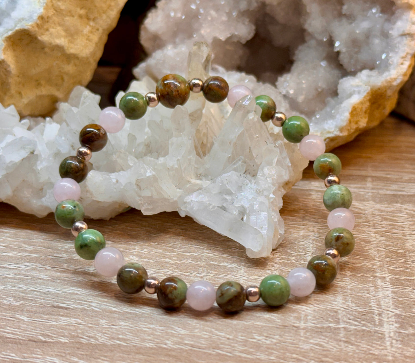 Bracelet "Amour Inconditionnel et Métamorphose"