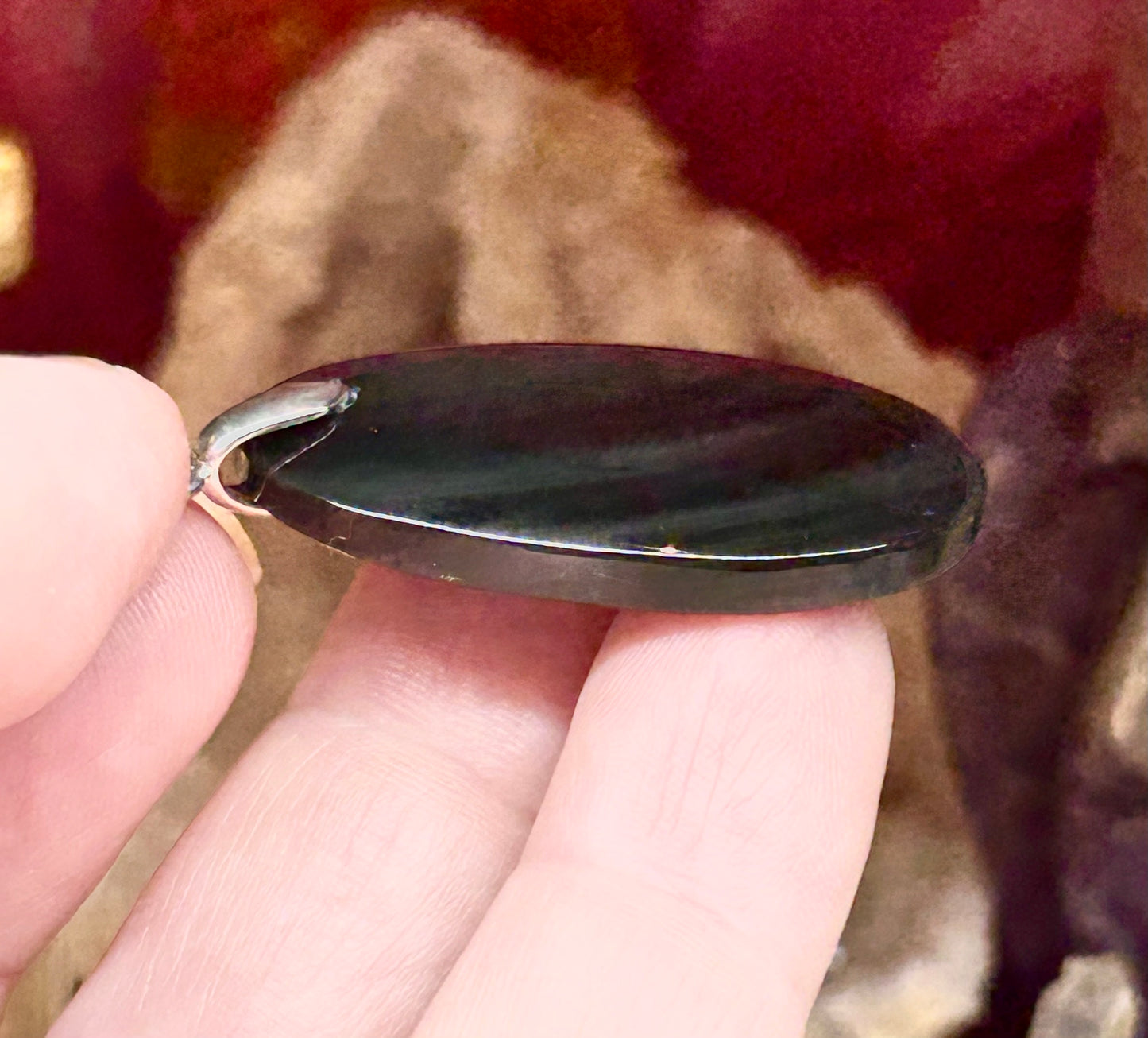 Pendentif en obsidienne mentogochol
