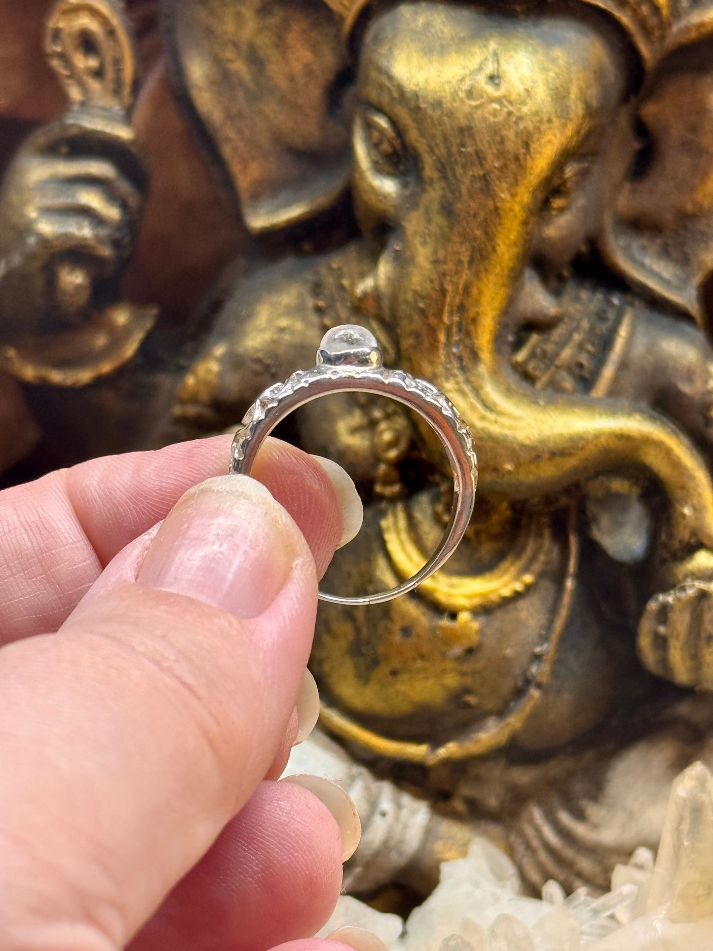 Bague Pierre de lune T56