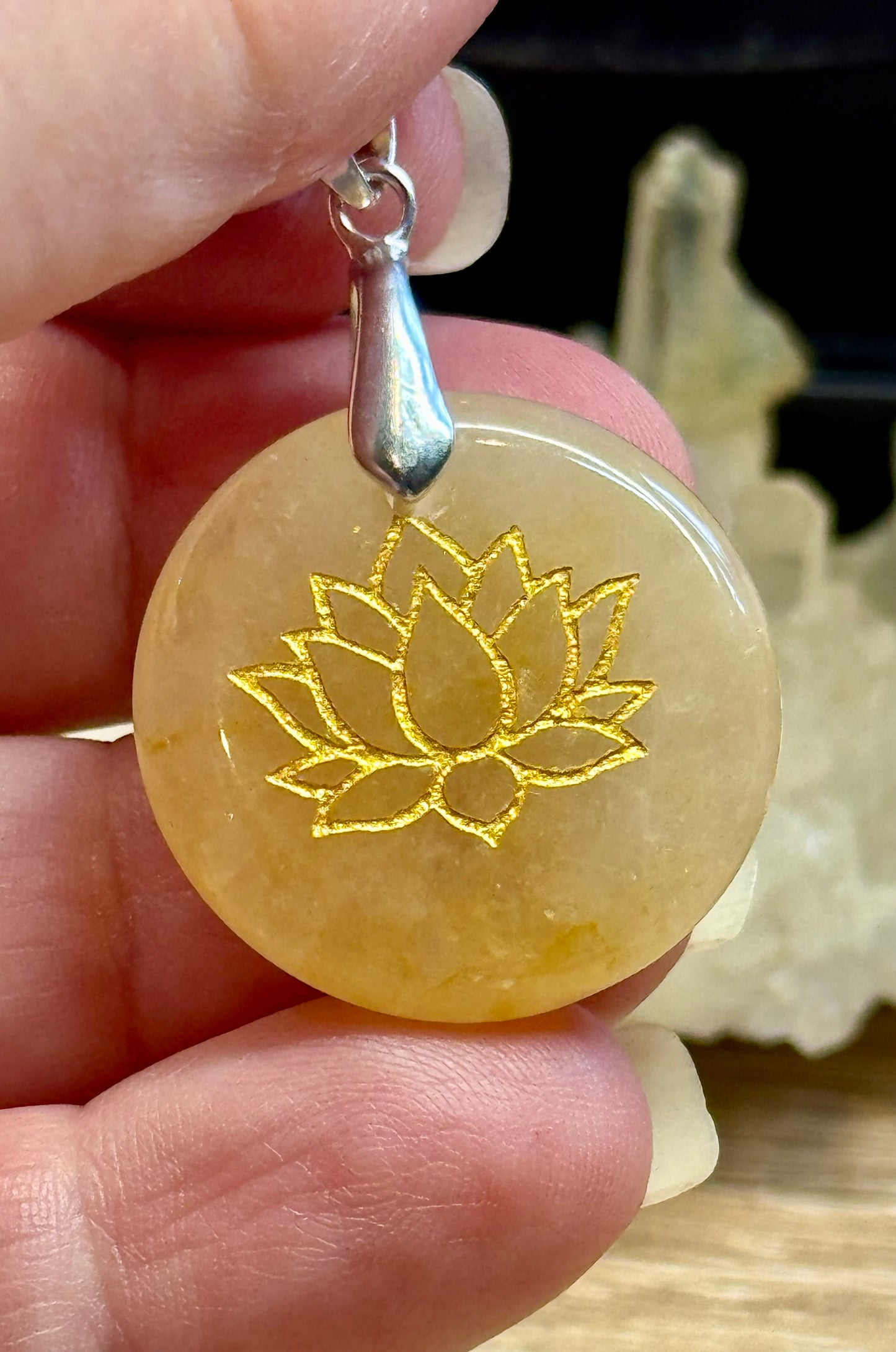 Pendentif d’Aventurine Jaune - Lotus 1