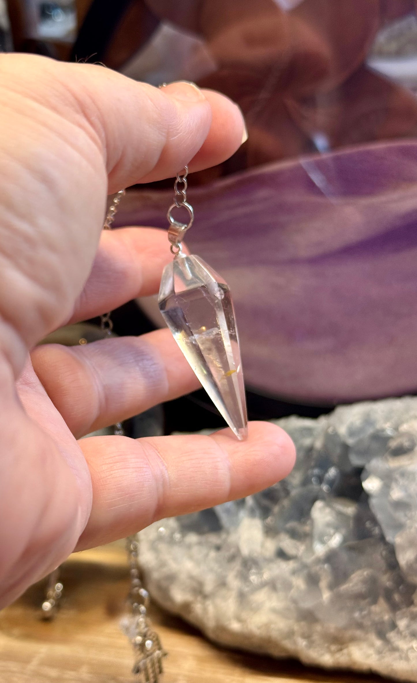 Pendule de Cristal de Roche et Main de Fatma