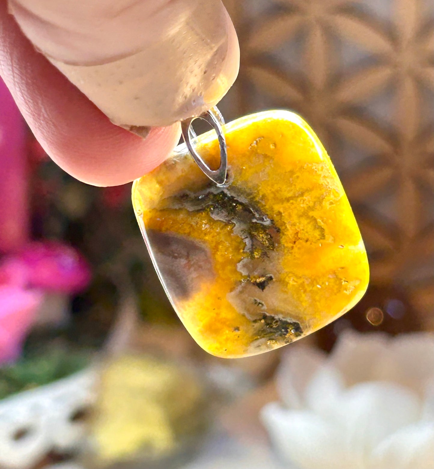 Pendentif de jaspe bumblebee