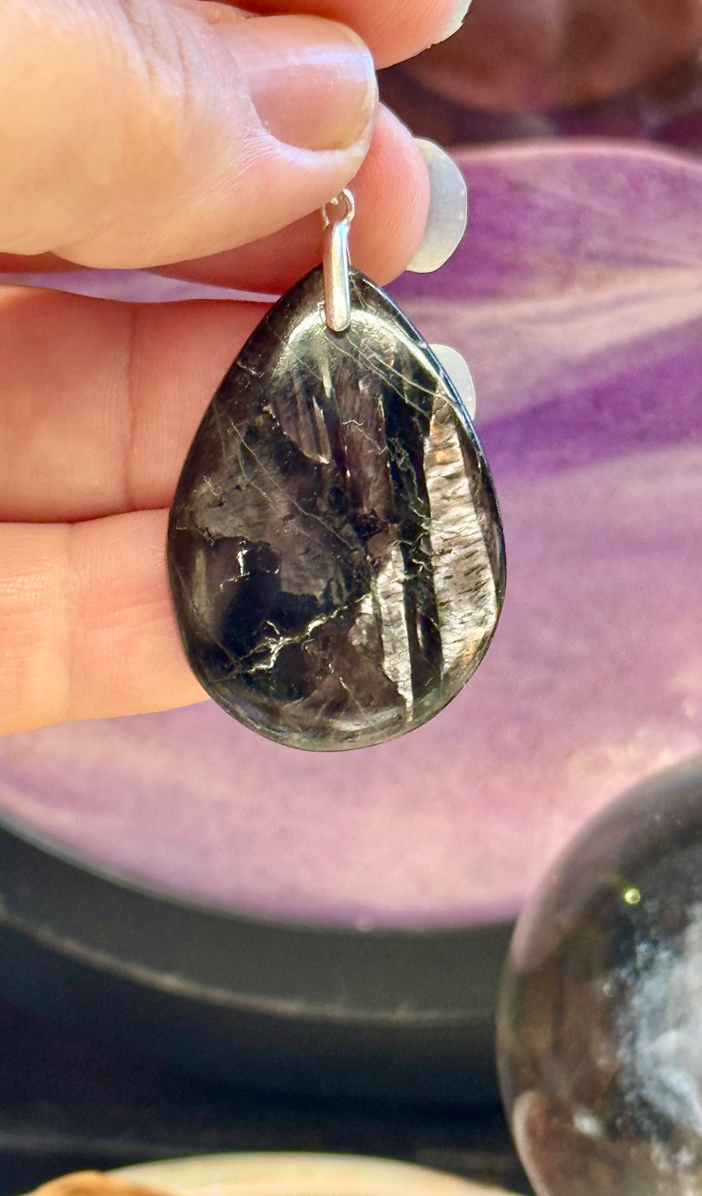Pendentif d’Hyperstène