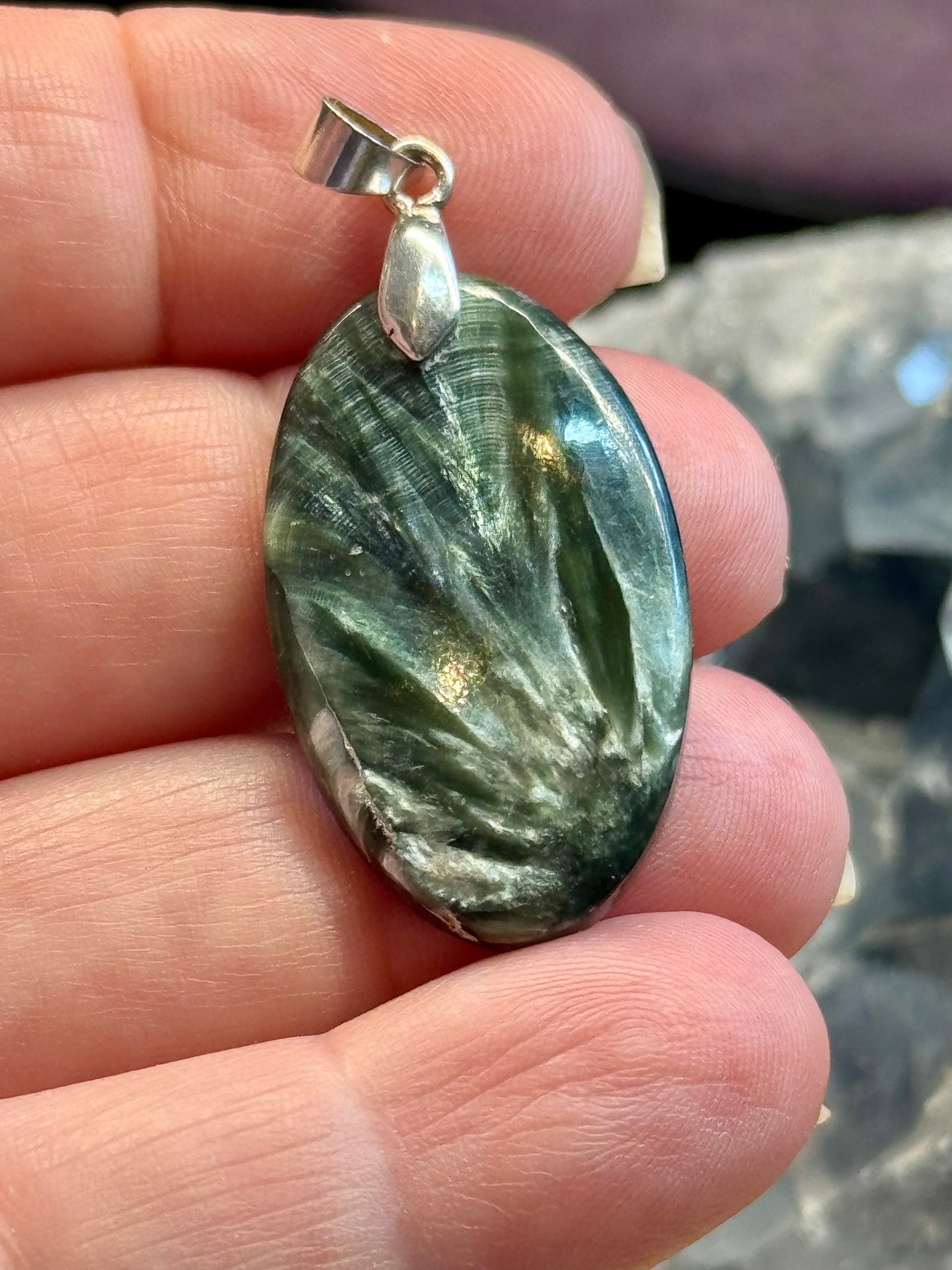 Pendentif de Séraphinite