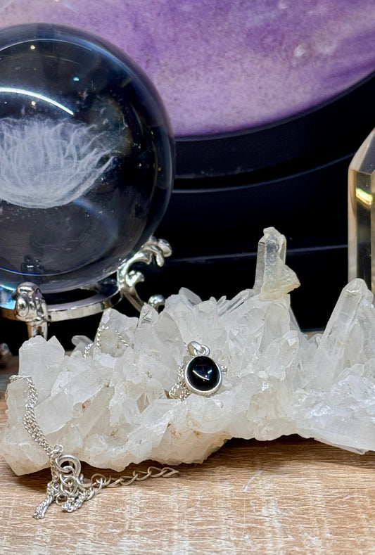 Collier pendentif en Obsidienne noire
