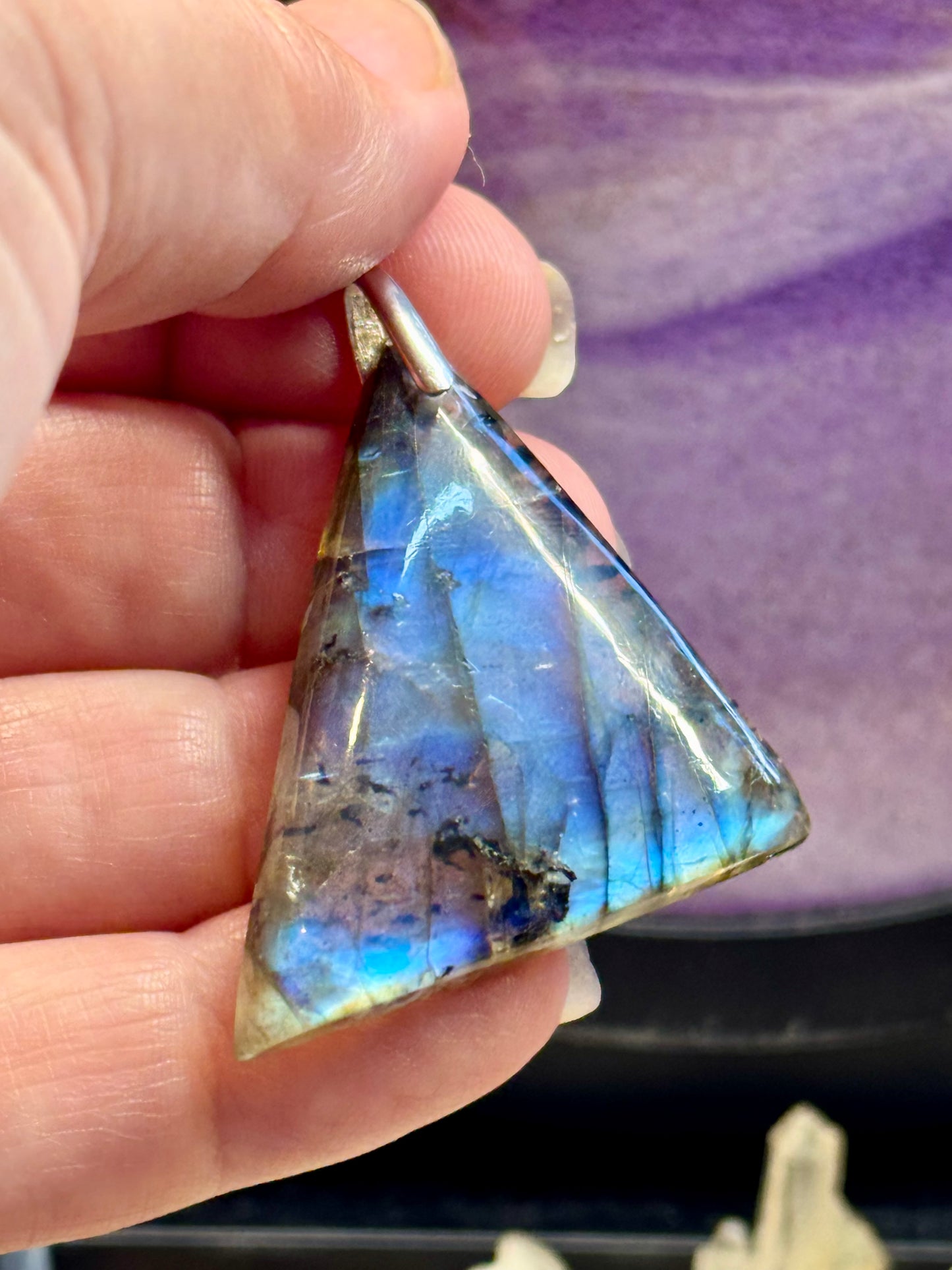 Pendentif de Labradorite triangle