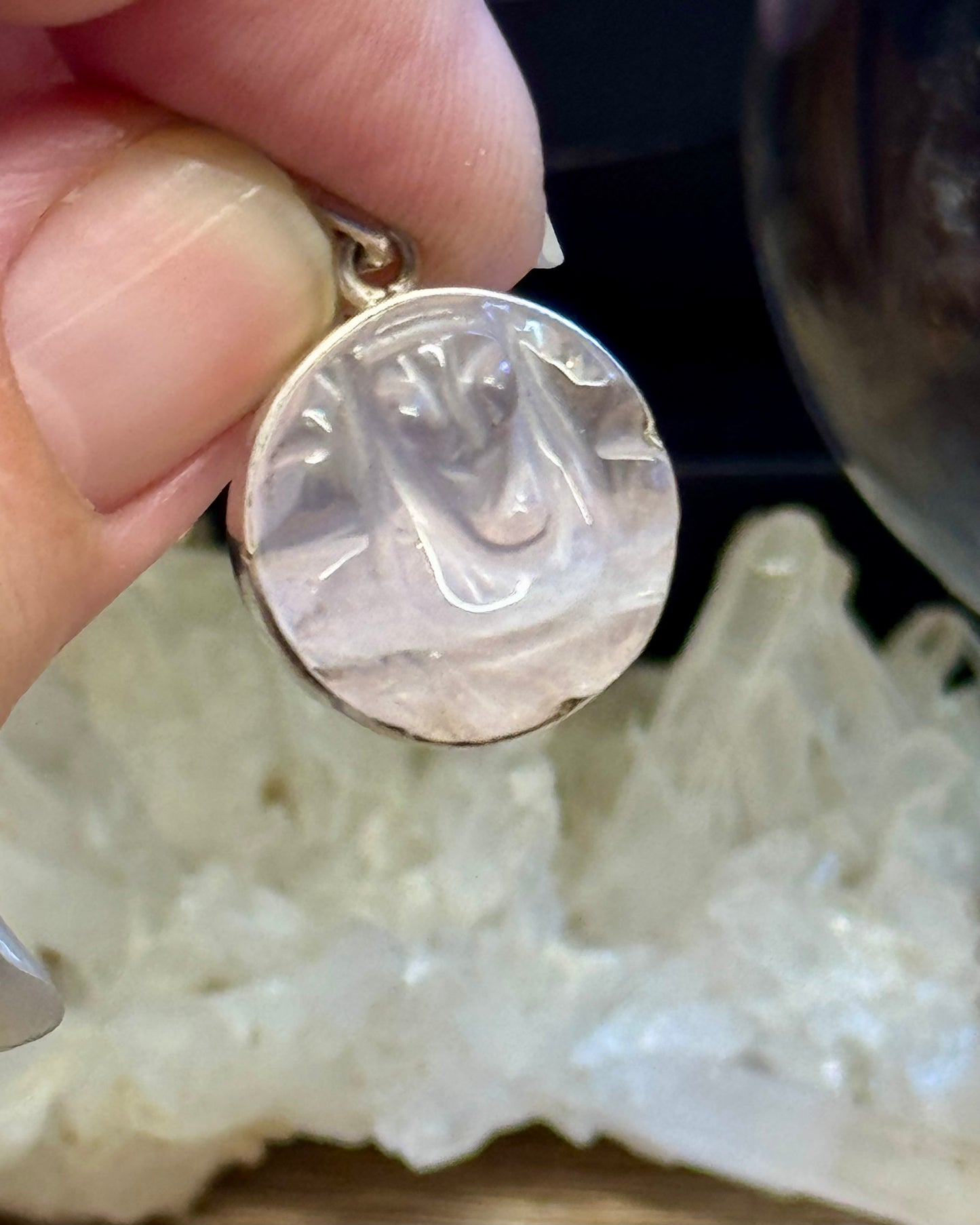 Pendentif en Quartz Rose artisanal