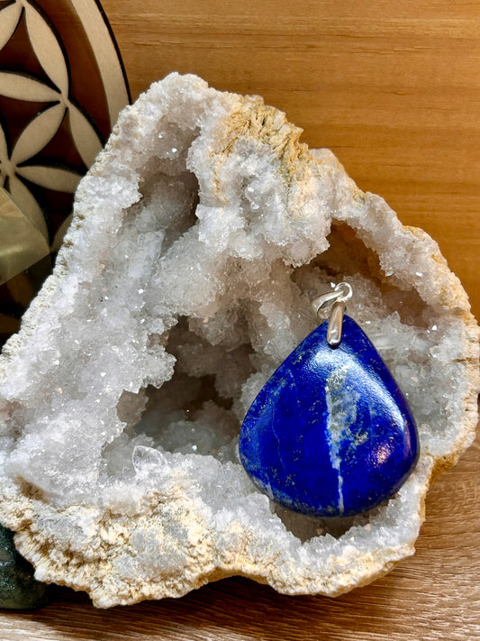 Pendentif de lapis-lazuli