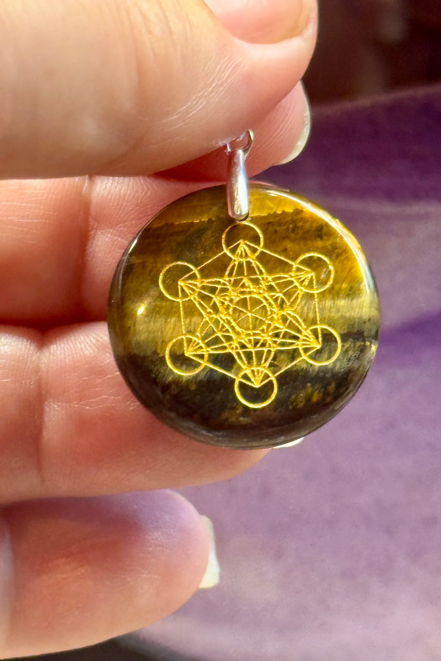Pendentif rond Oeil tigre/Faucon