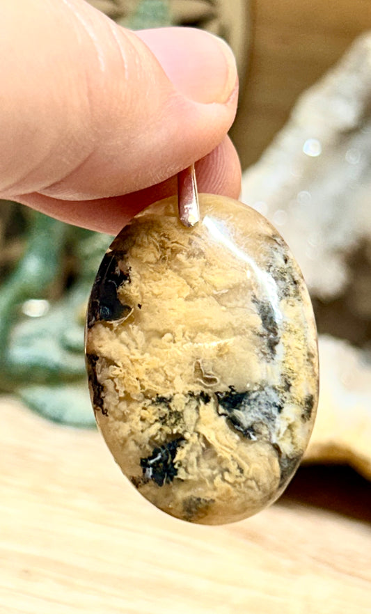 Pendentif d’agate dendrite de tigre
