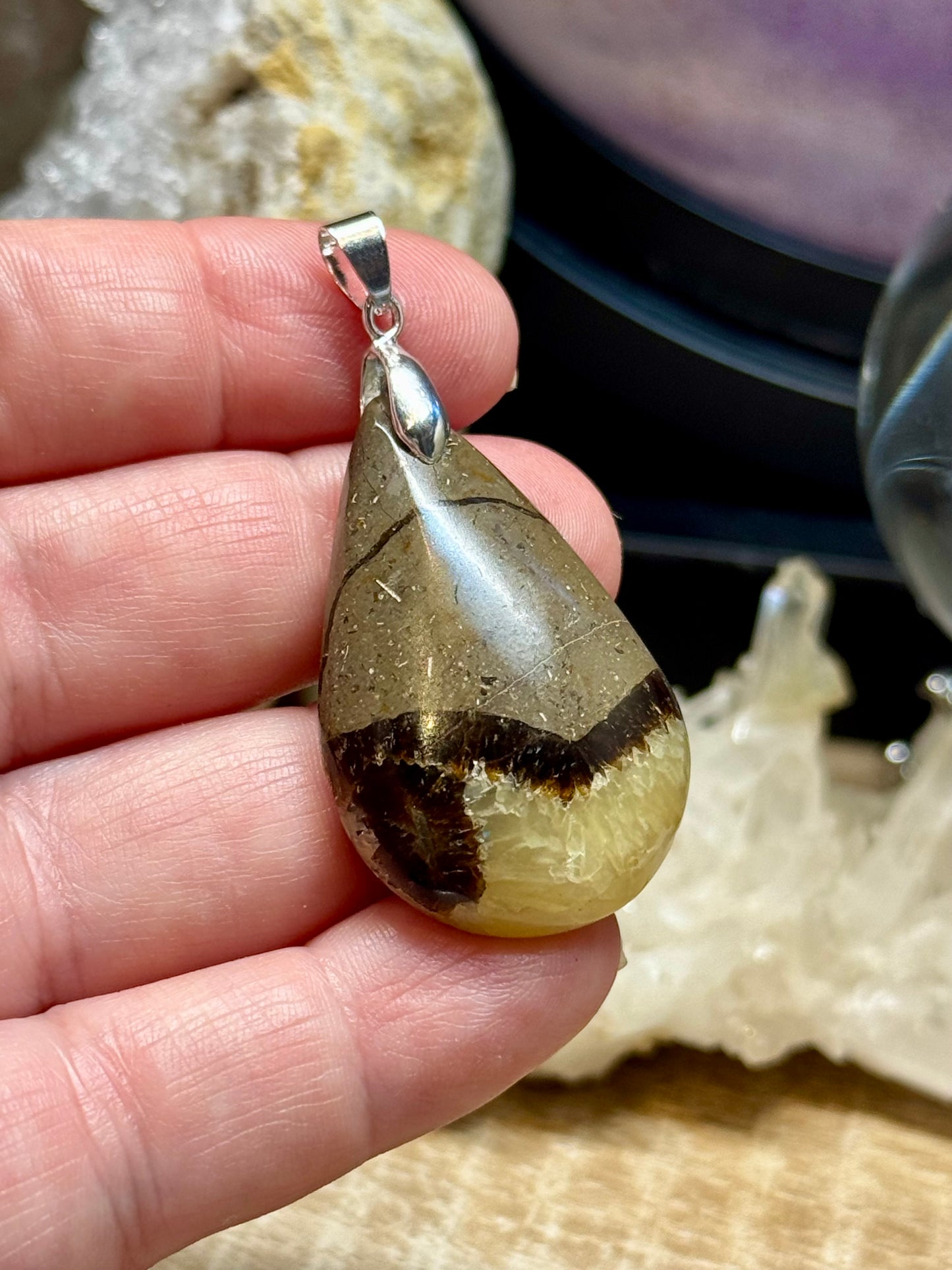 Pendentif de septaria de Madagascar