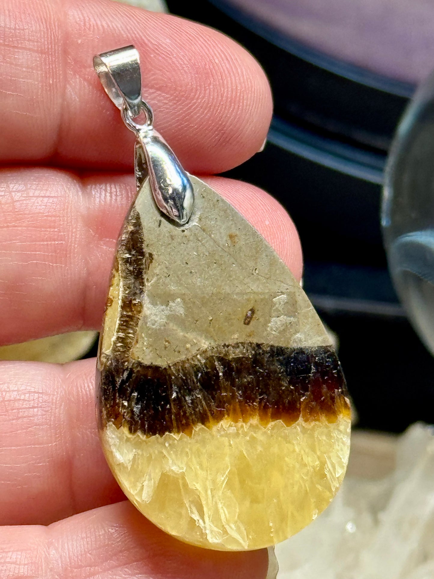 Pendentif de septaria de Madagascar
