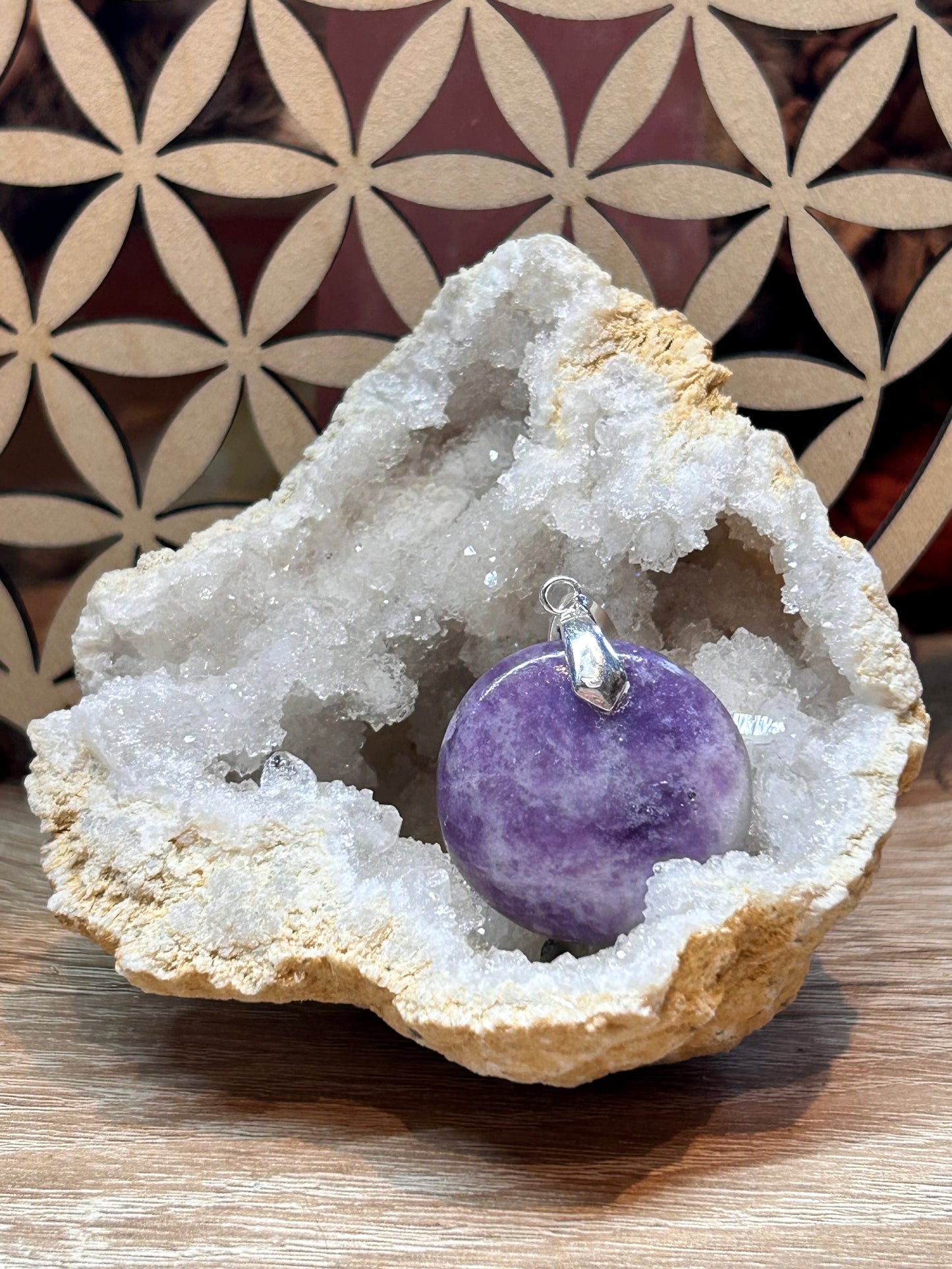 Pendentif de lépidolite