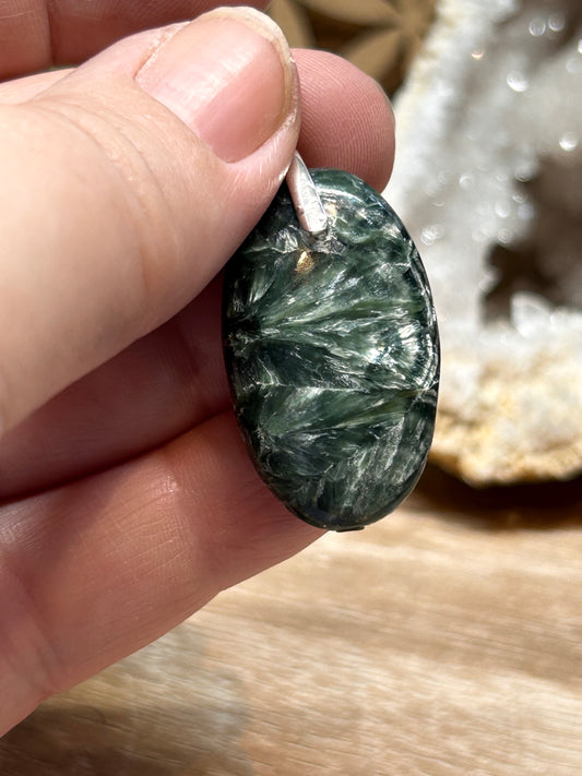 Pendentif de séraphinite