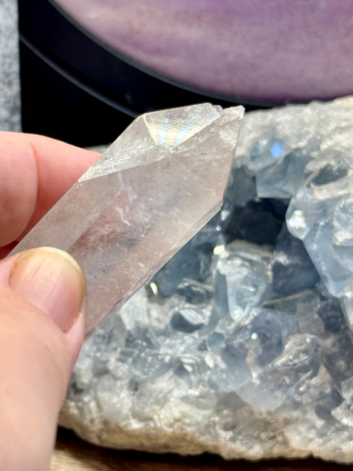 Pointe biterminée de Quartz Cristal - pointes émoussées