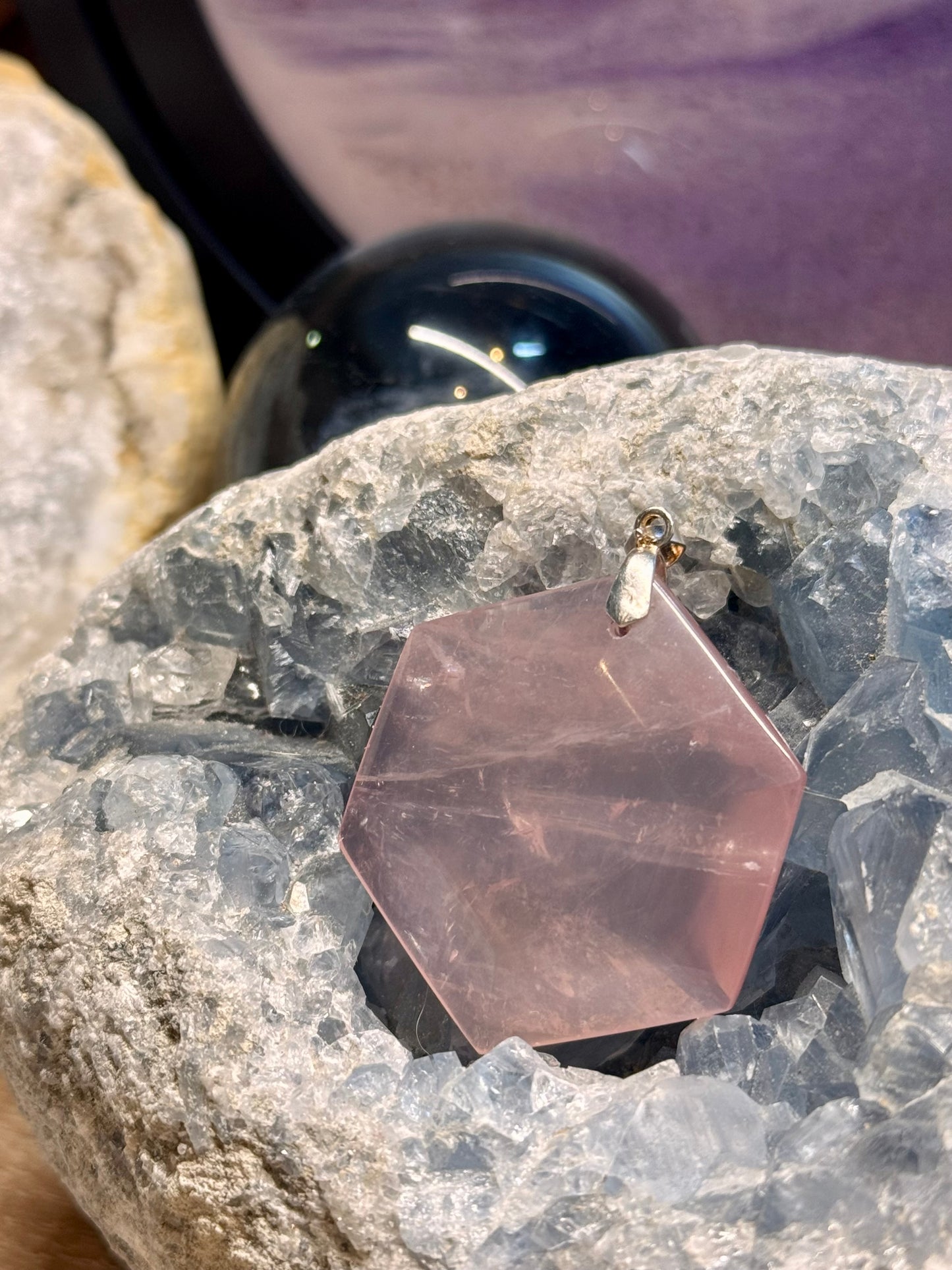 Pendentif de Quartz Rose hexagonal