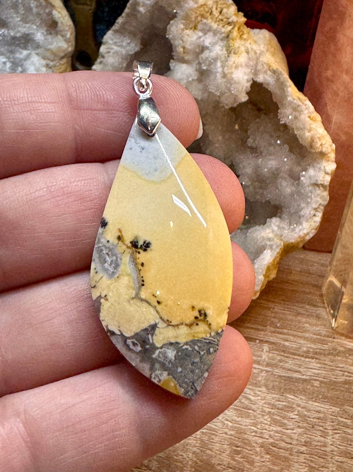 Pendentif de jaspe Maligano