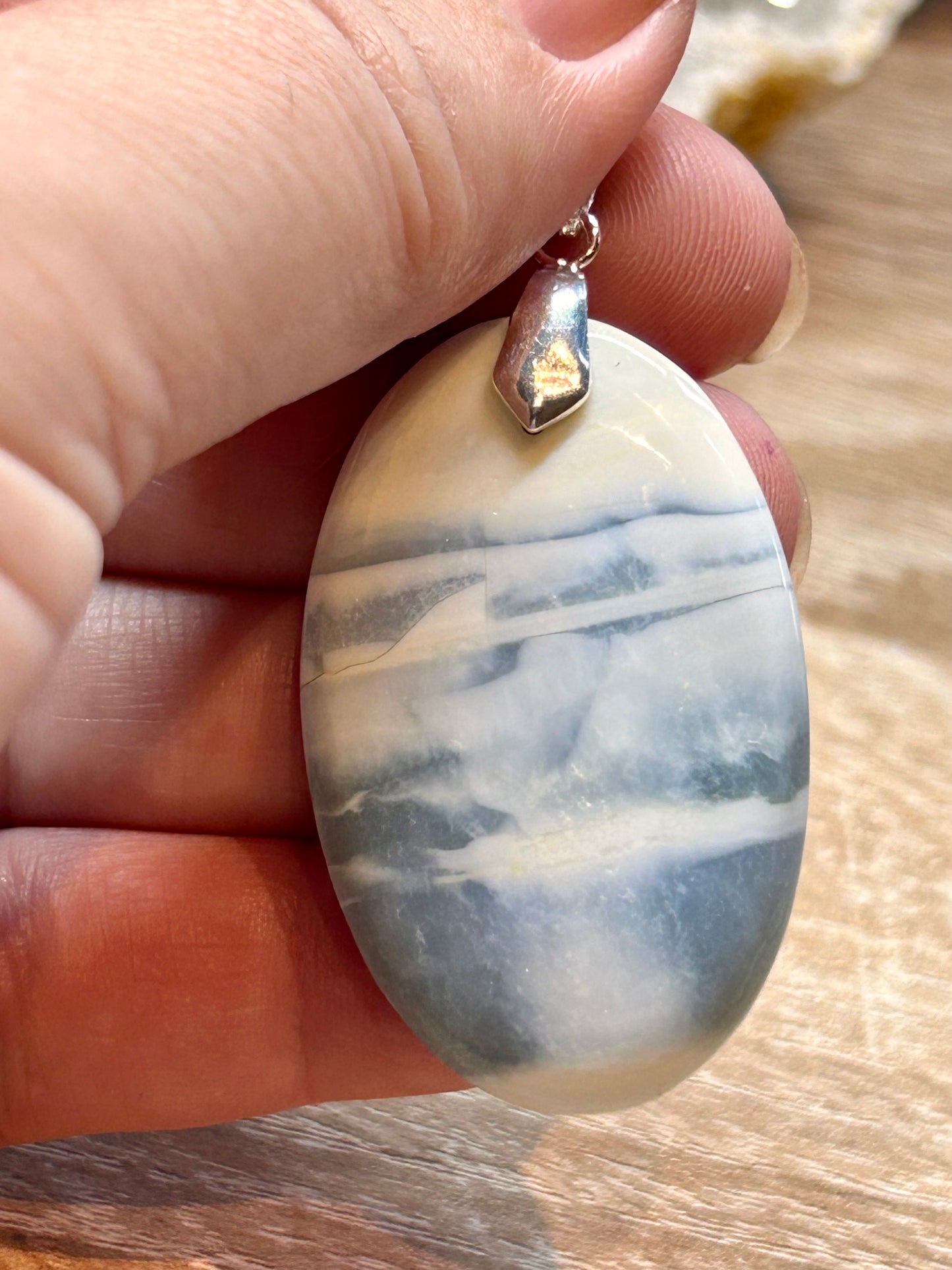 Pendentif d’opale bleue owyhee