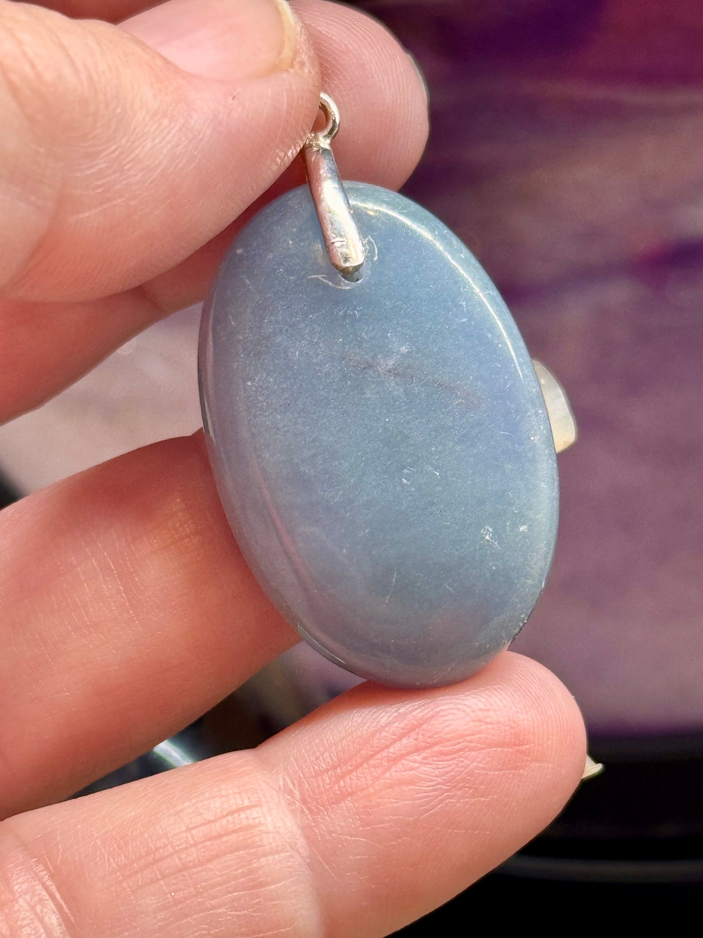 Pendentif d’angélite