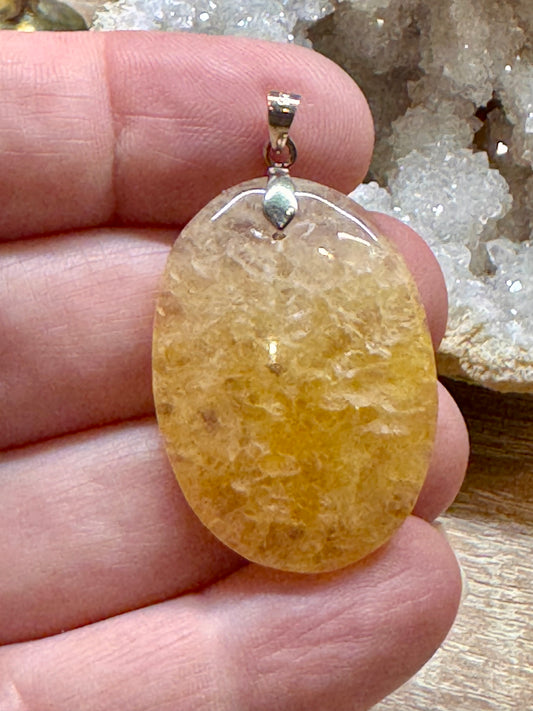 Pendentif d’aventurine jaune