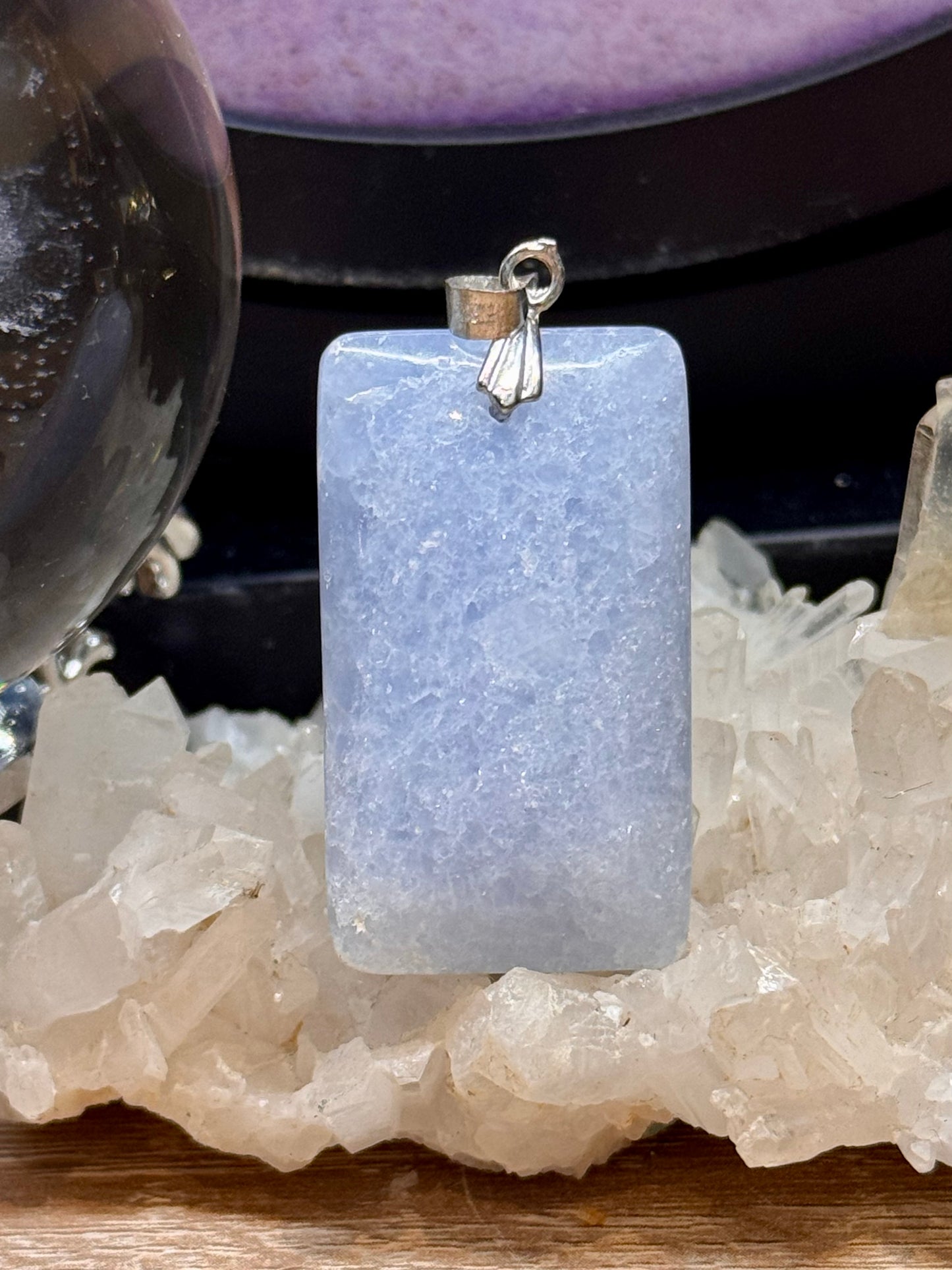 Pendentif rectangulaire de Calcite bleue