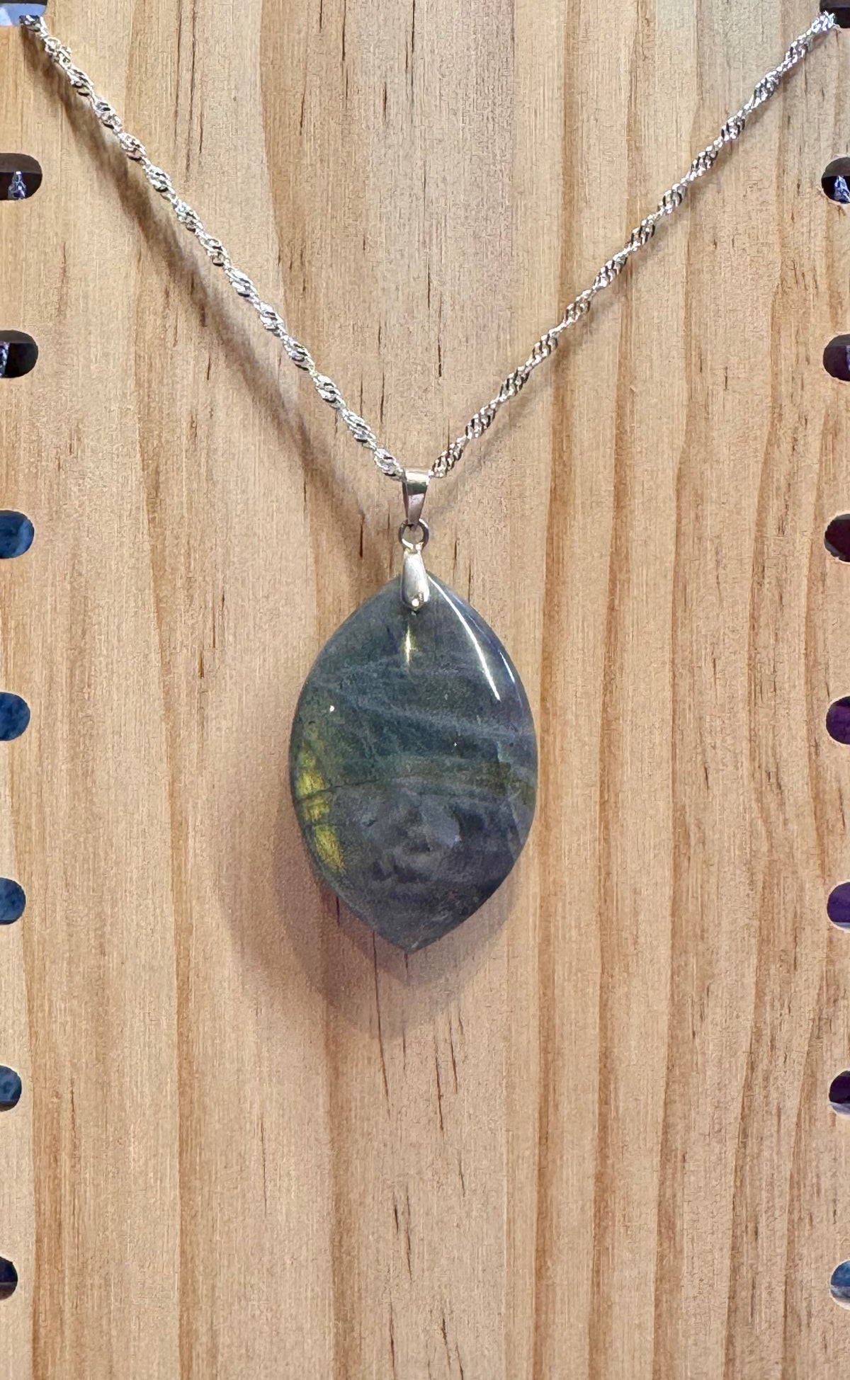 Pendentif de Labradorite bélière 925