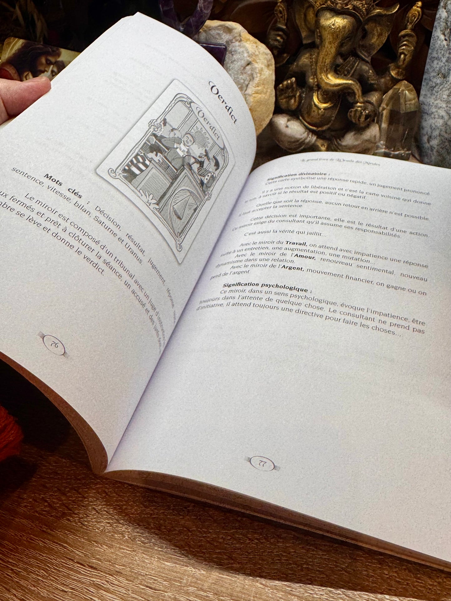 Le grand livre de l’Oracle des Miroirs